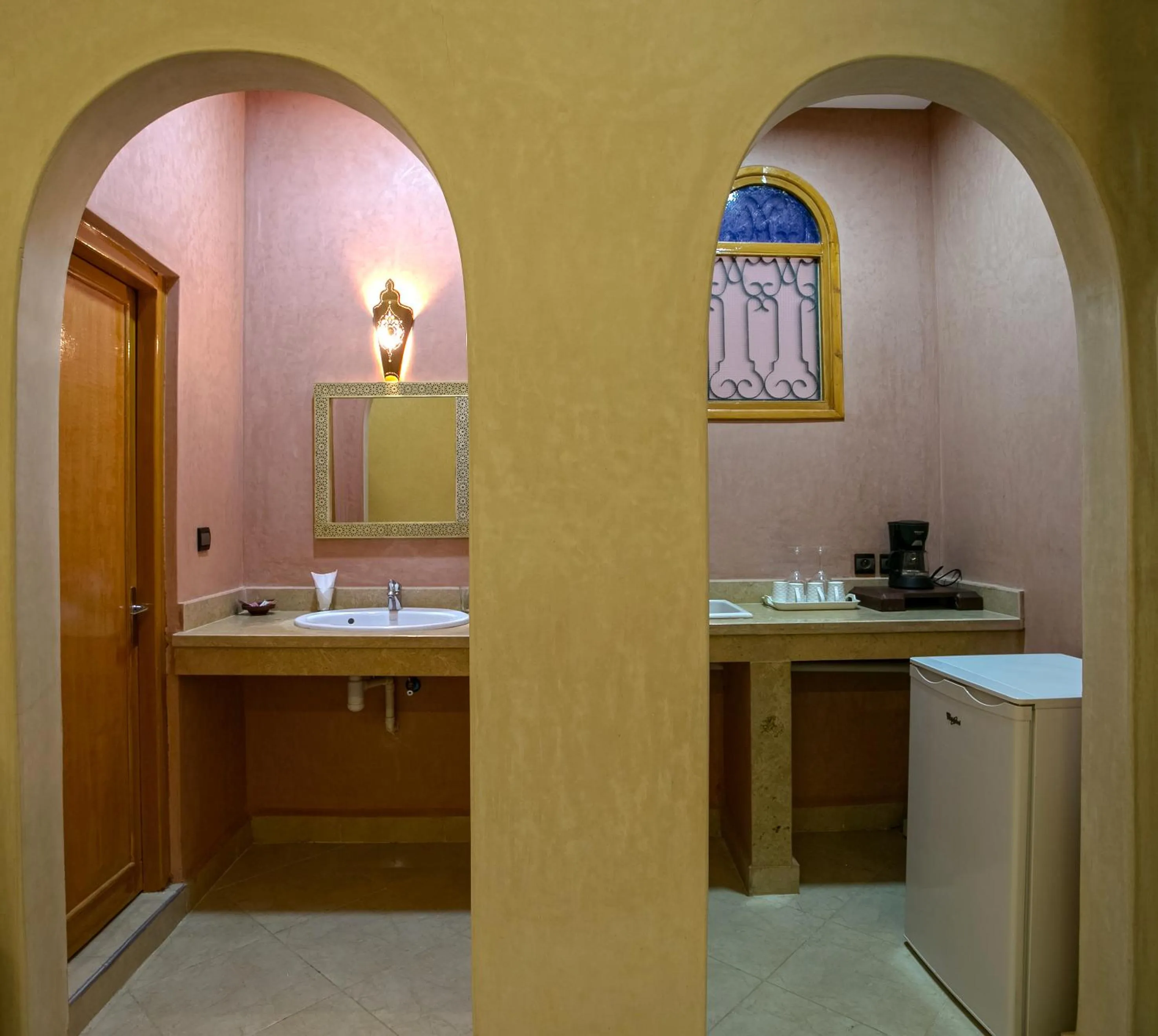 Bathroom in Kasbah Sirocco