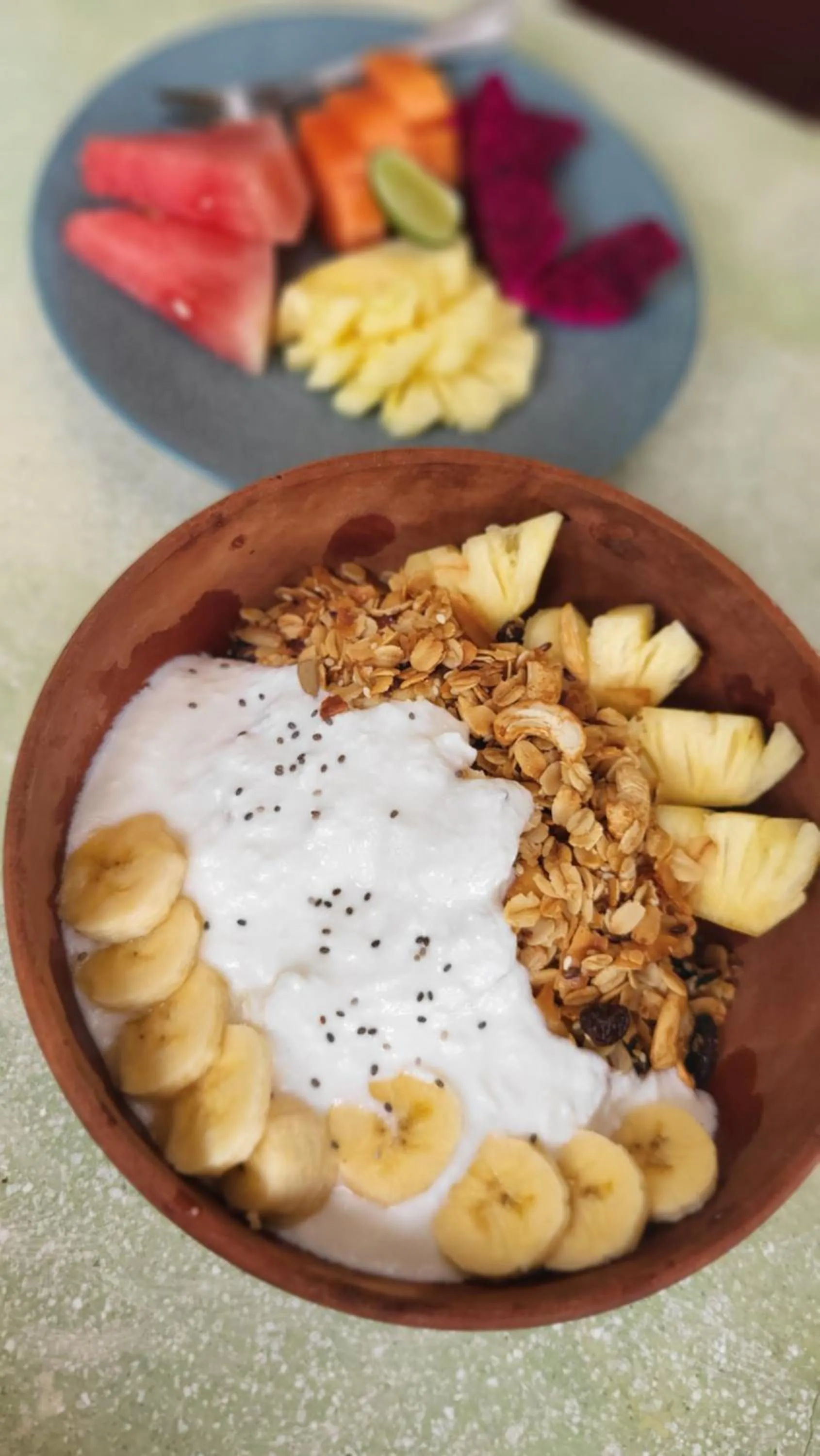 Food and drinks in The Barefoot Blondie Village