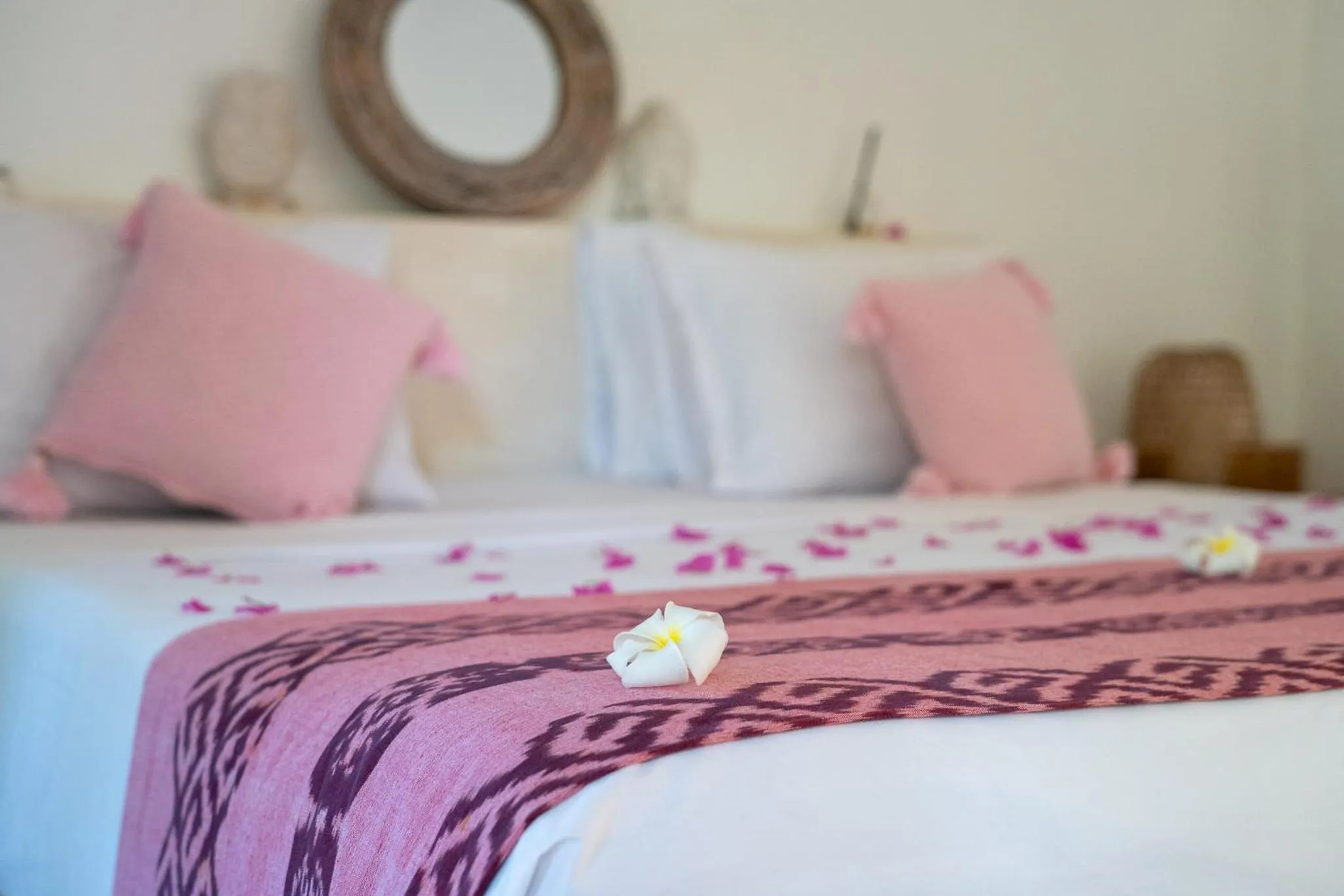 Bed in The Barefoot Blondie Village