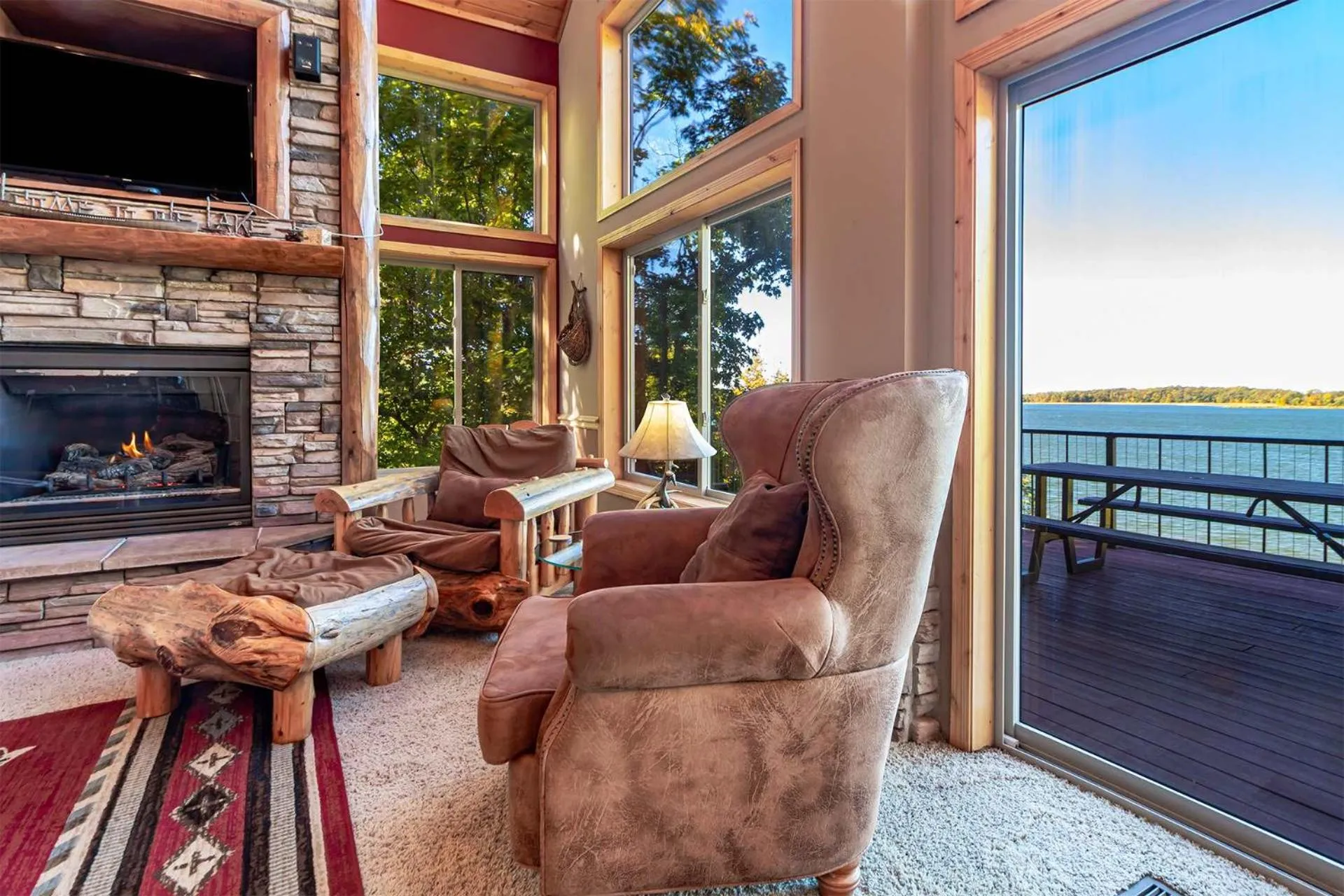 Spacious Leech Lake Home on 2 Private Acres, 200' of lake shore 15 Minutes to Walker with boat lift, dock, swimming, fire pit