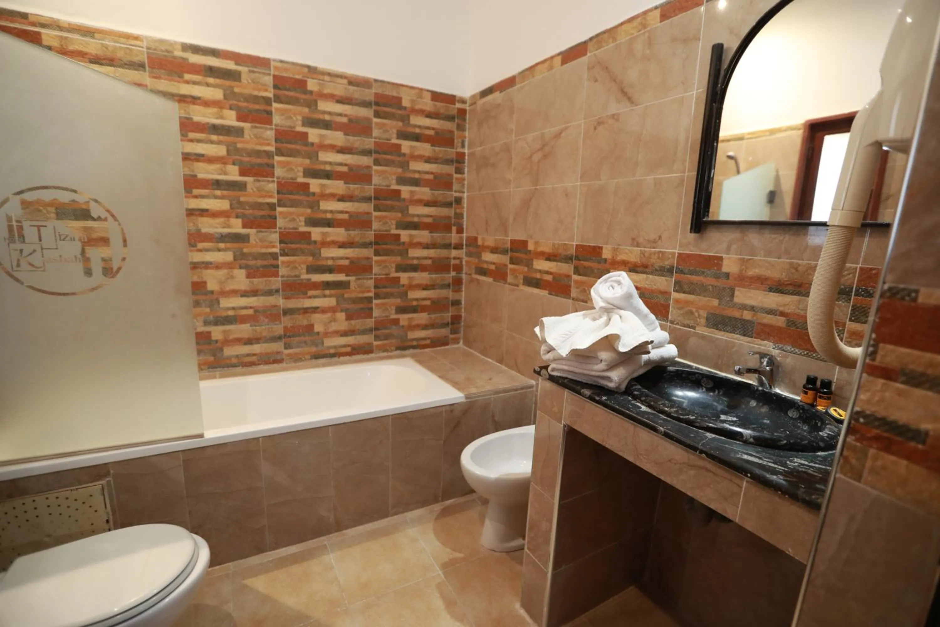 Bathroom in Kasbah Tizimi