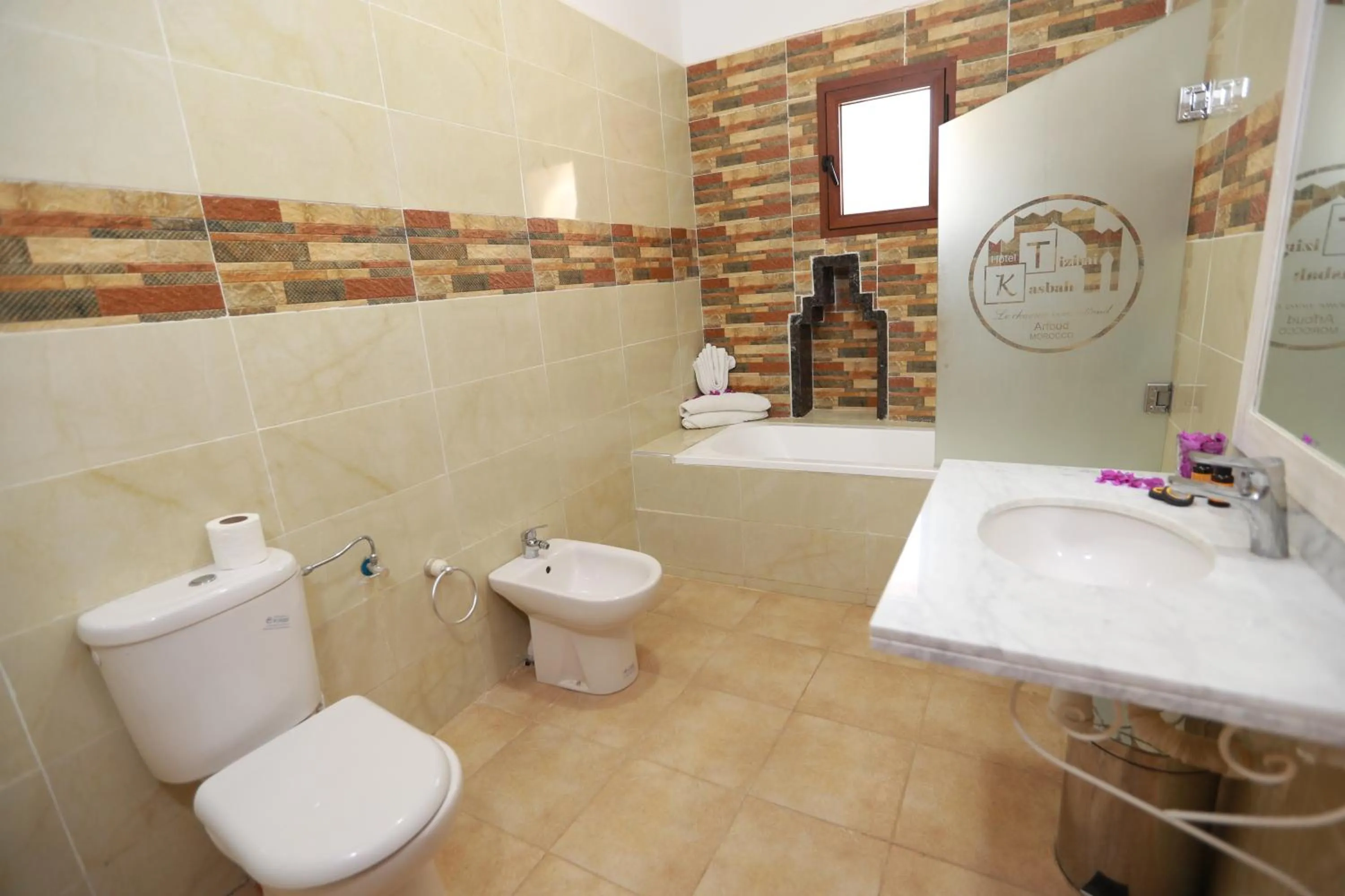 Bathroom in Kasbah Tizimi