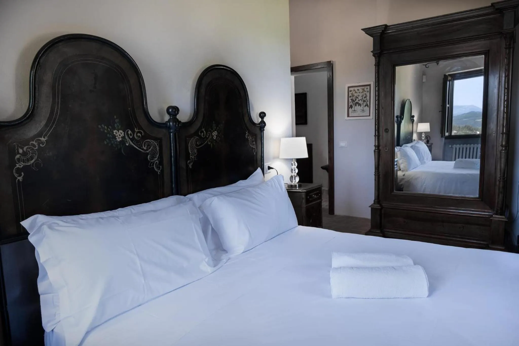 Bed in Life Hotels Abbazia San Faustino Resort