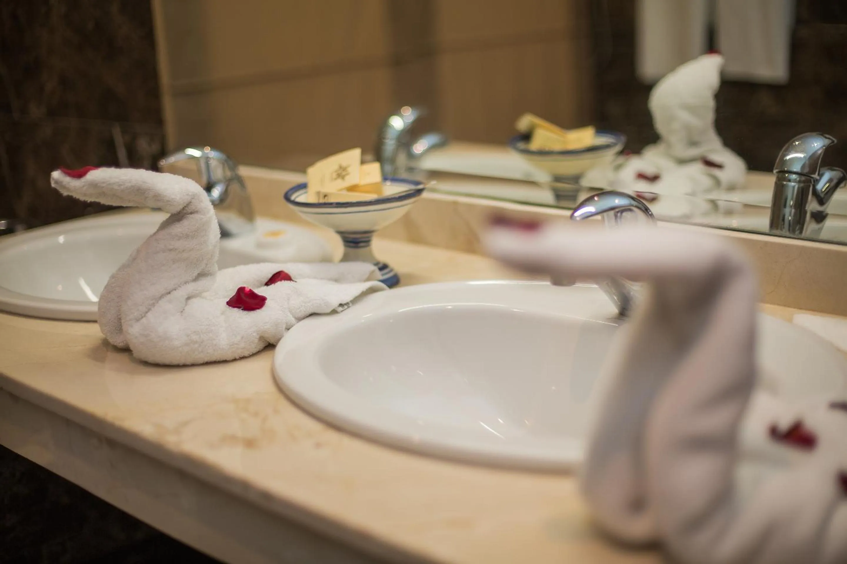 Property building in Hôtel Des Iles