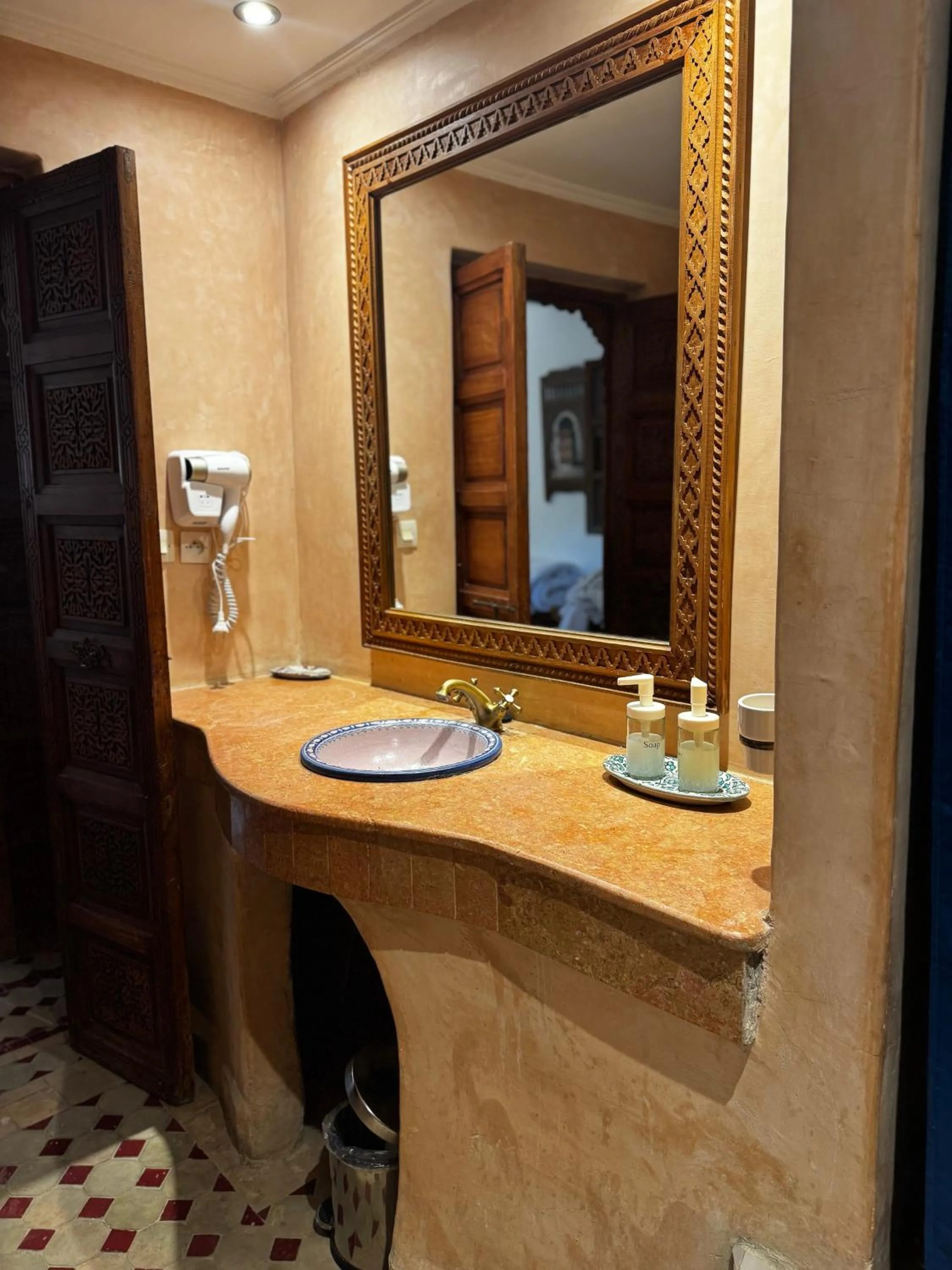 Bathroom in Riad Dar Laura