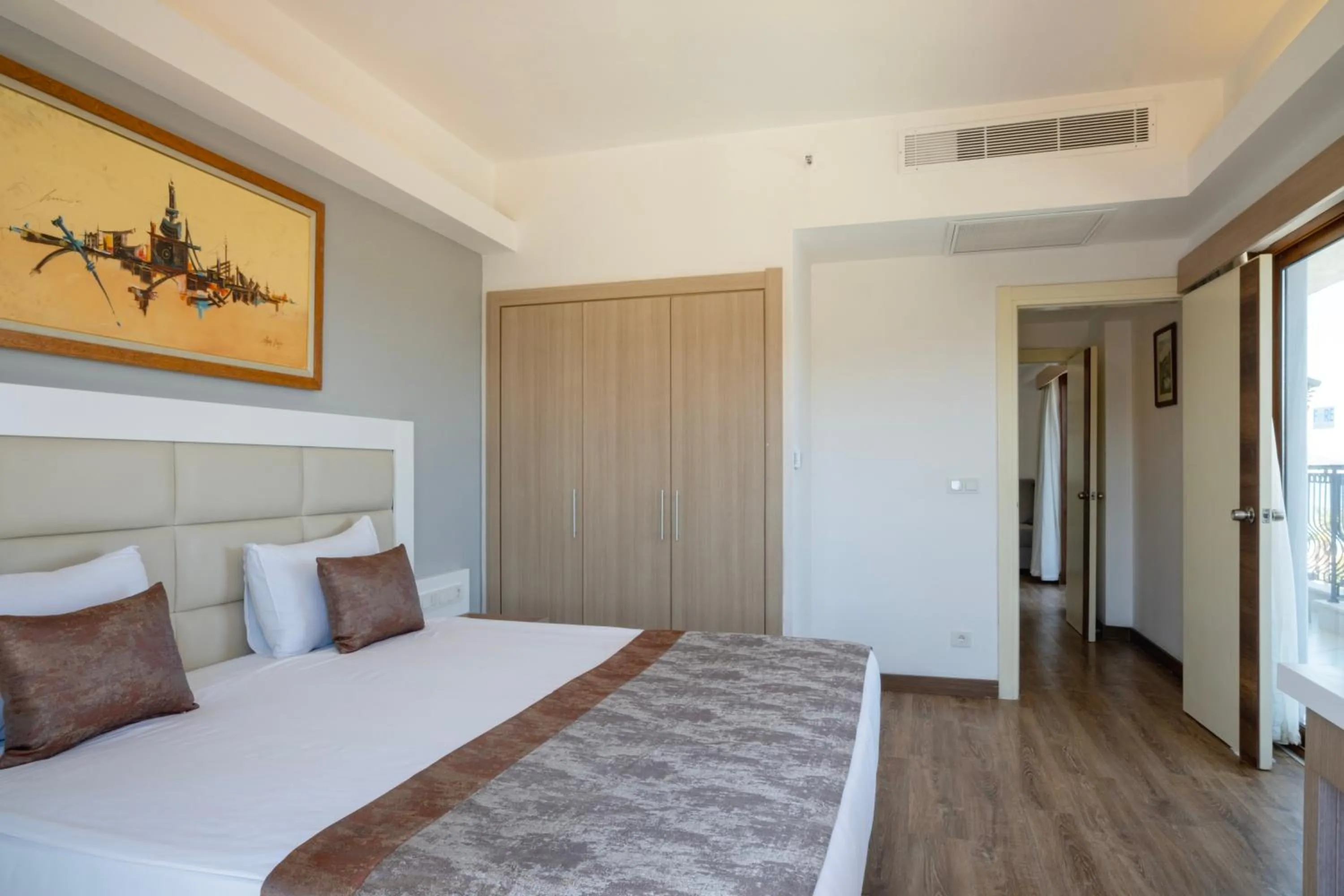 Bed in FORE RESORT & SPA