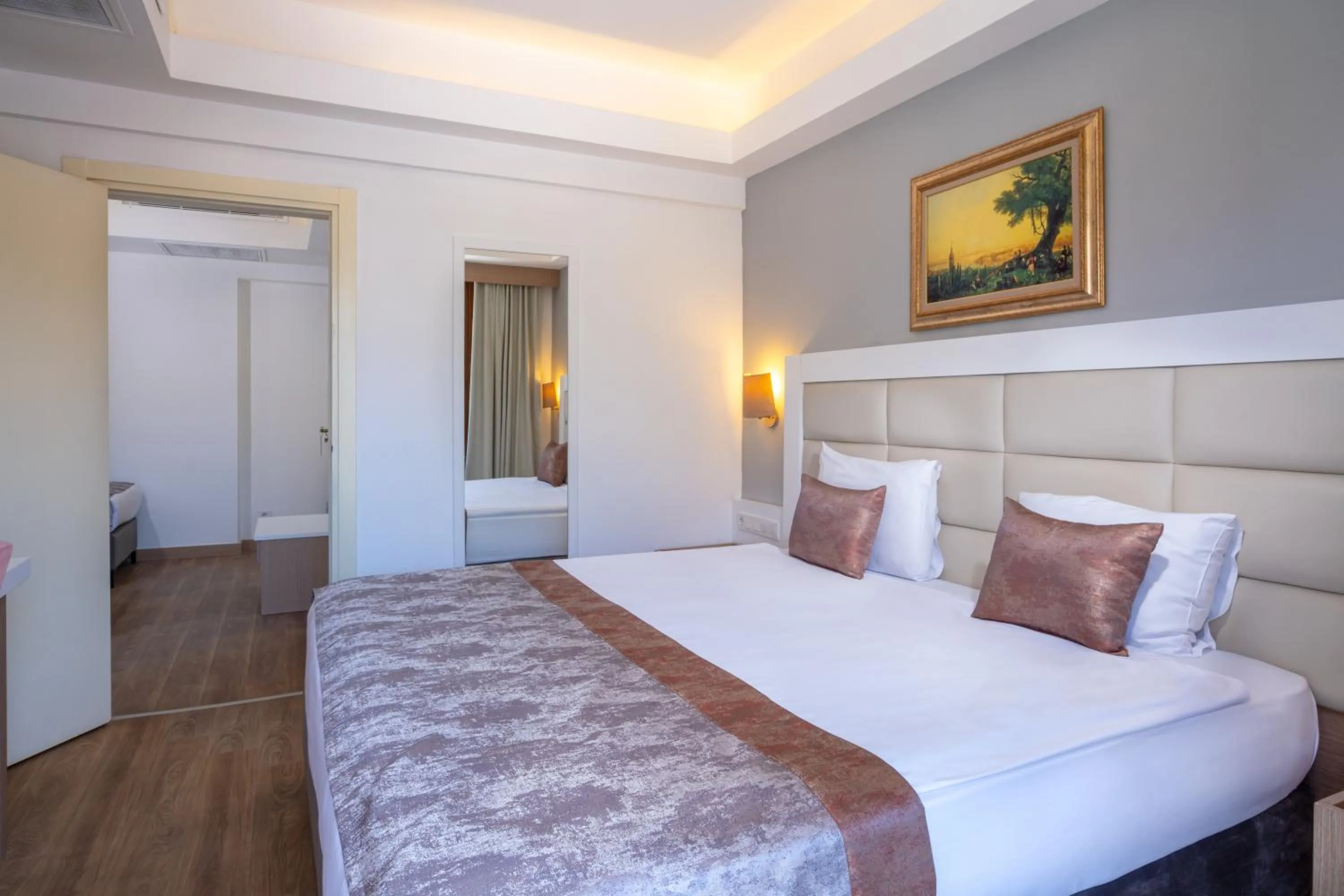 Bed in FORE RESORT & SPA