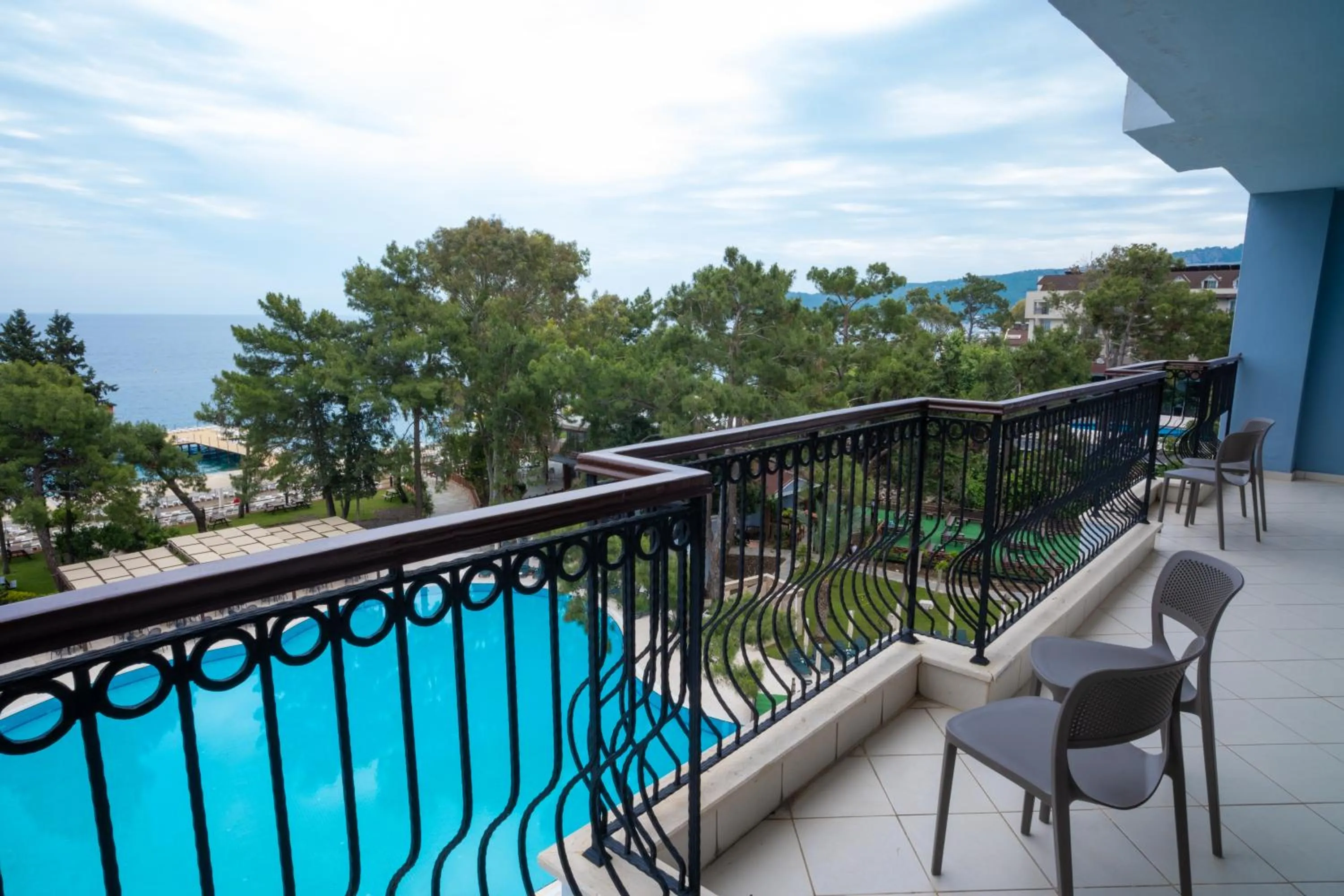 Day in FORE RESORT & SPA