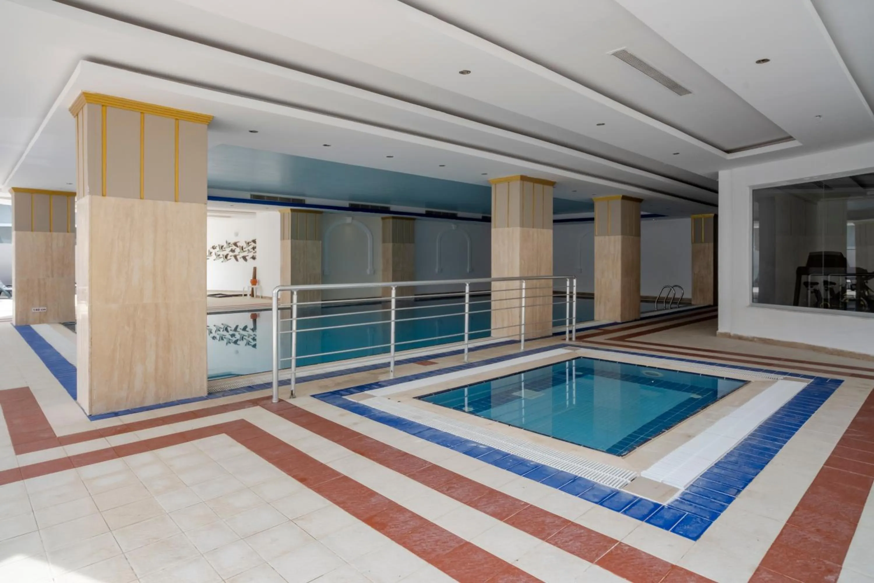 Swimming pool in FORE RESORT & SPA