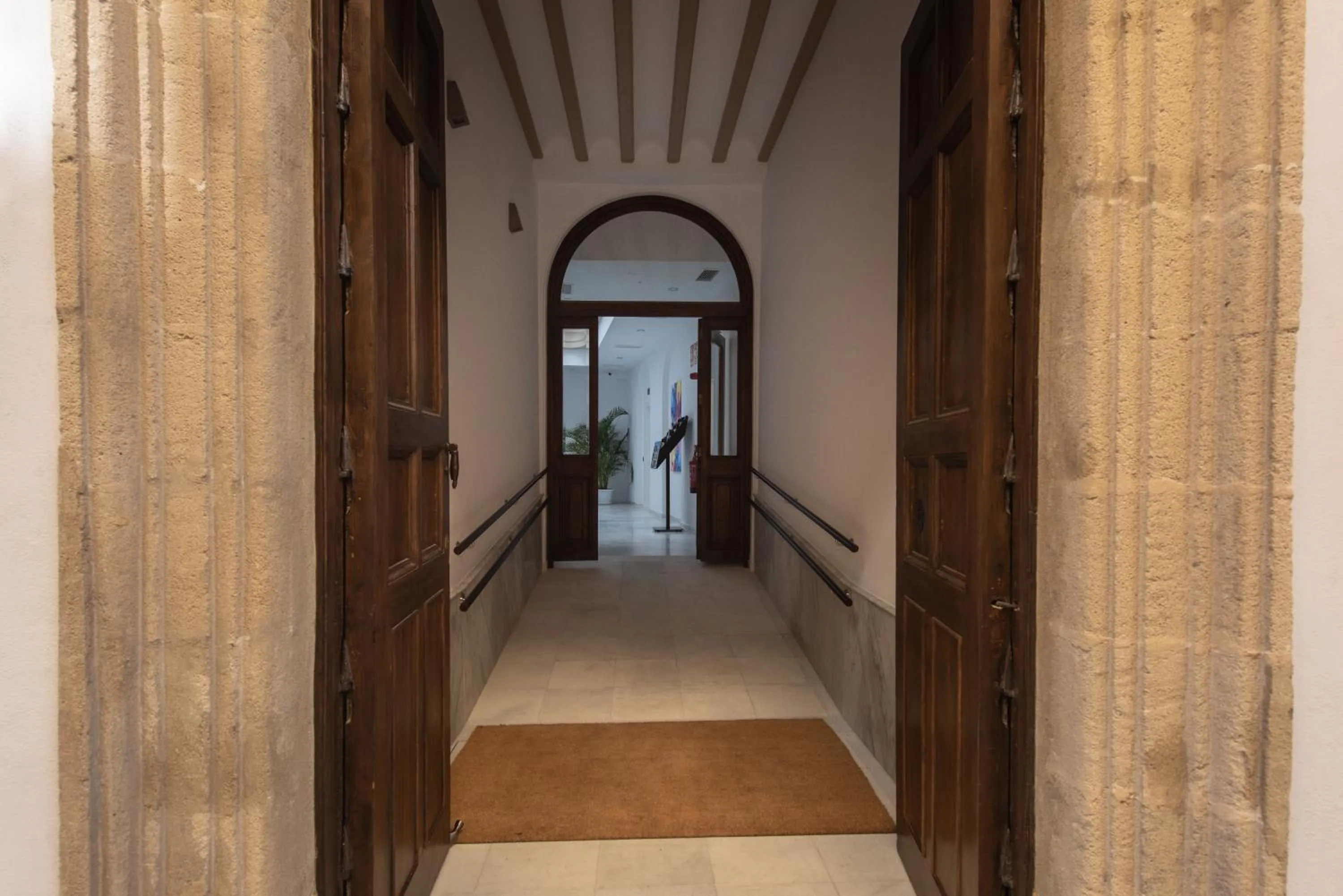 Property building in Apartamentos Santa María 15