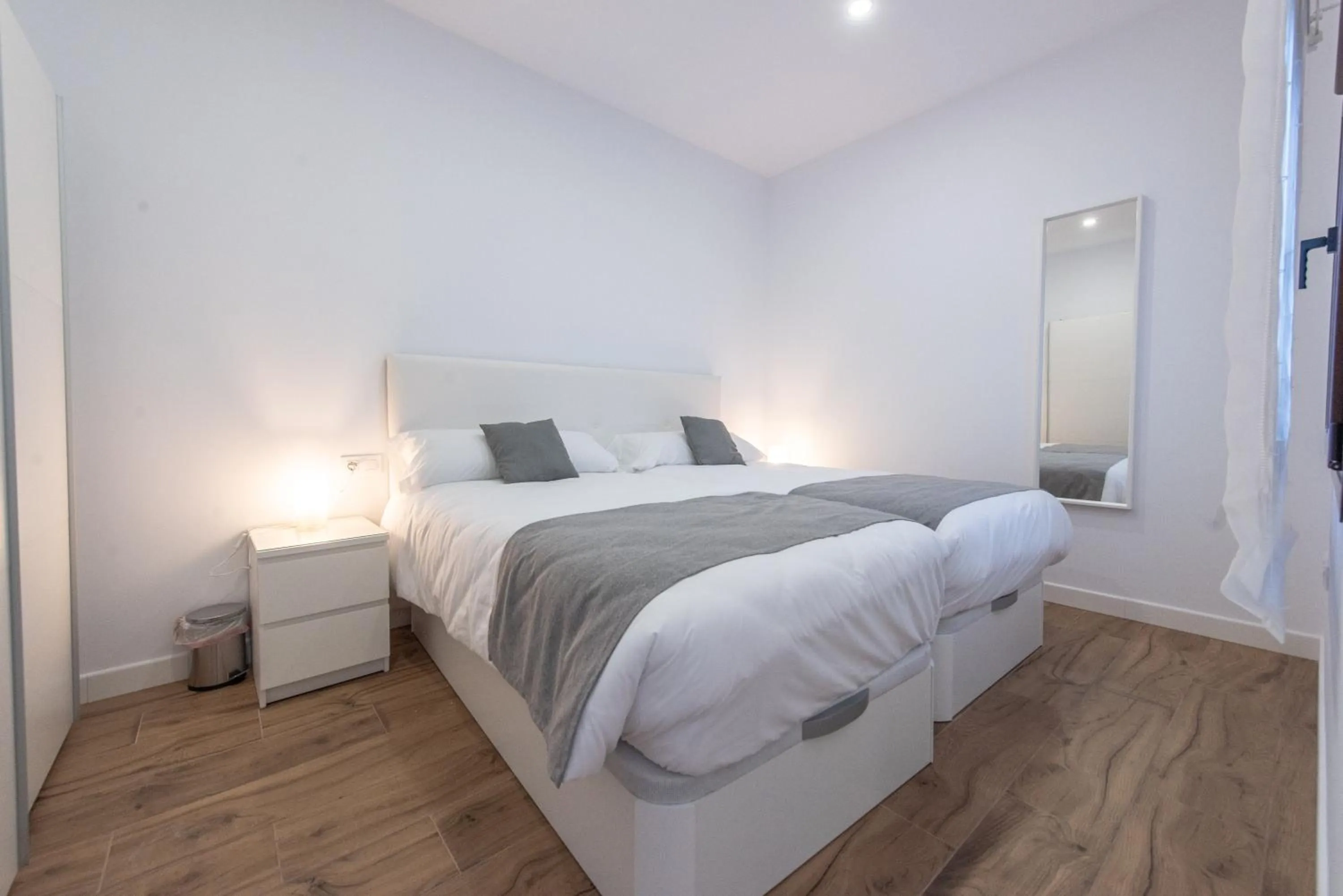 Bedroom, Bed in Apartamentos Santa María 15