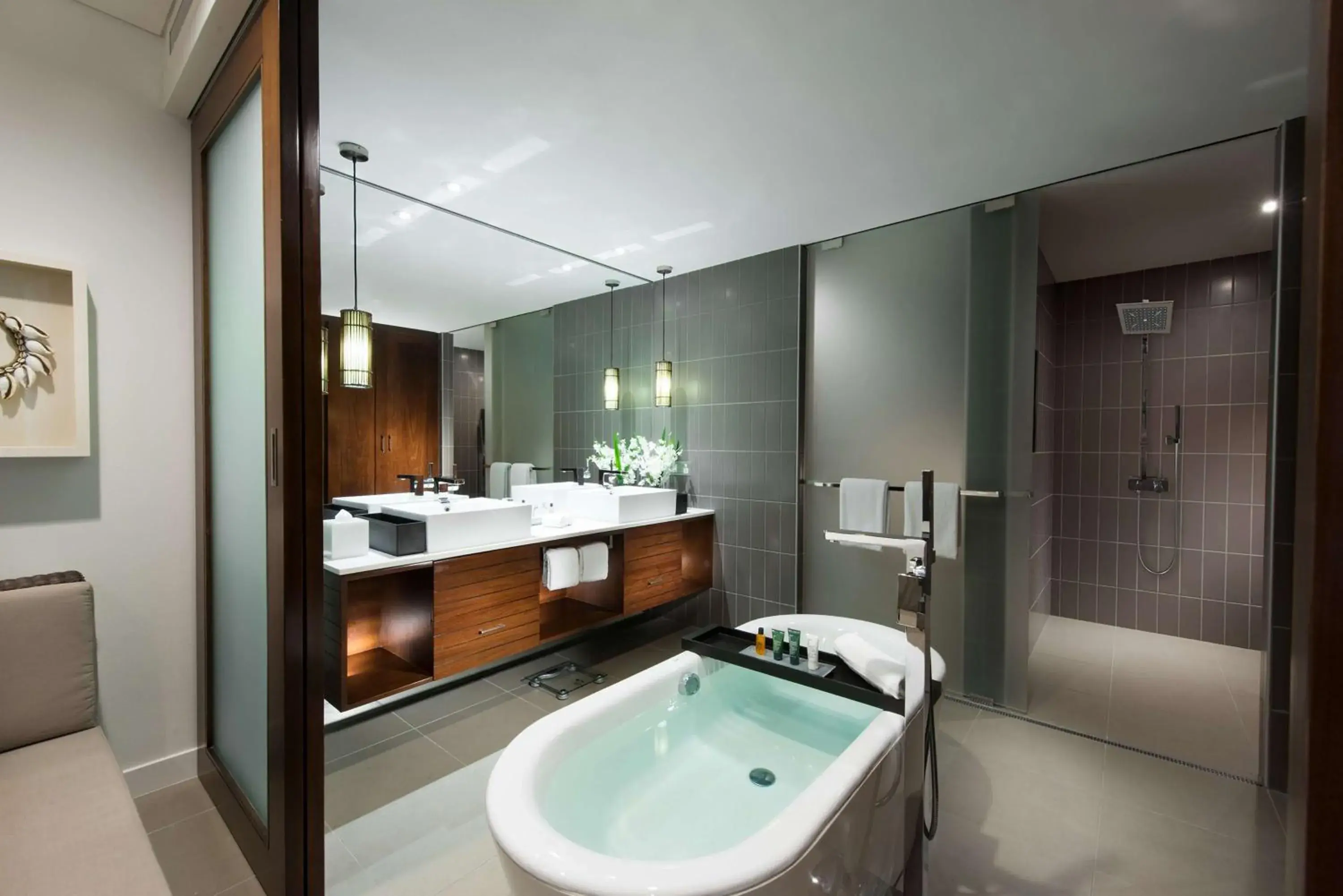 Two-Bedroom Penthouse Suite in Hilton Fiji Beach Resort and Spa Two-Bedroom Penthouse Suite in Hilton Fiji Beach Resort and Spa