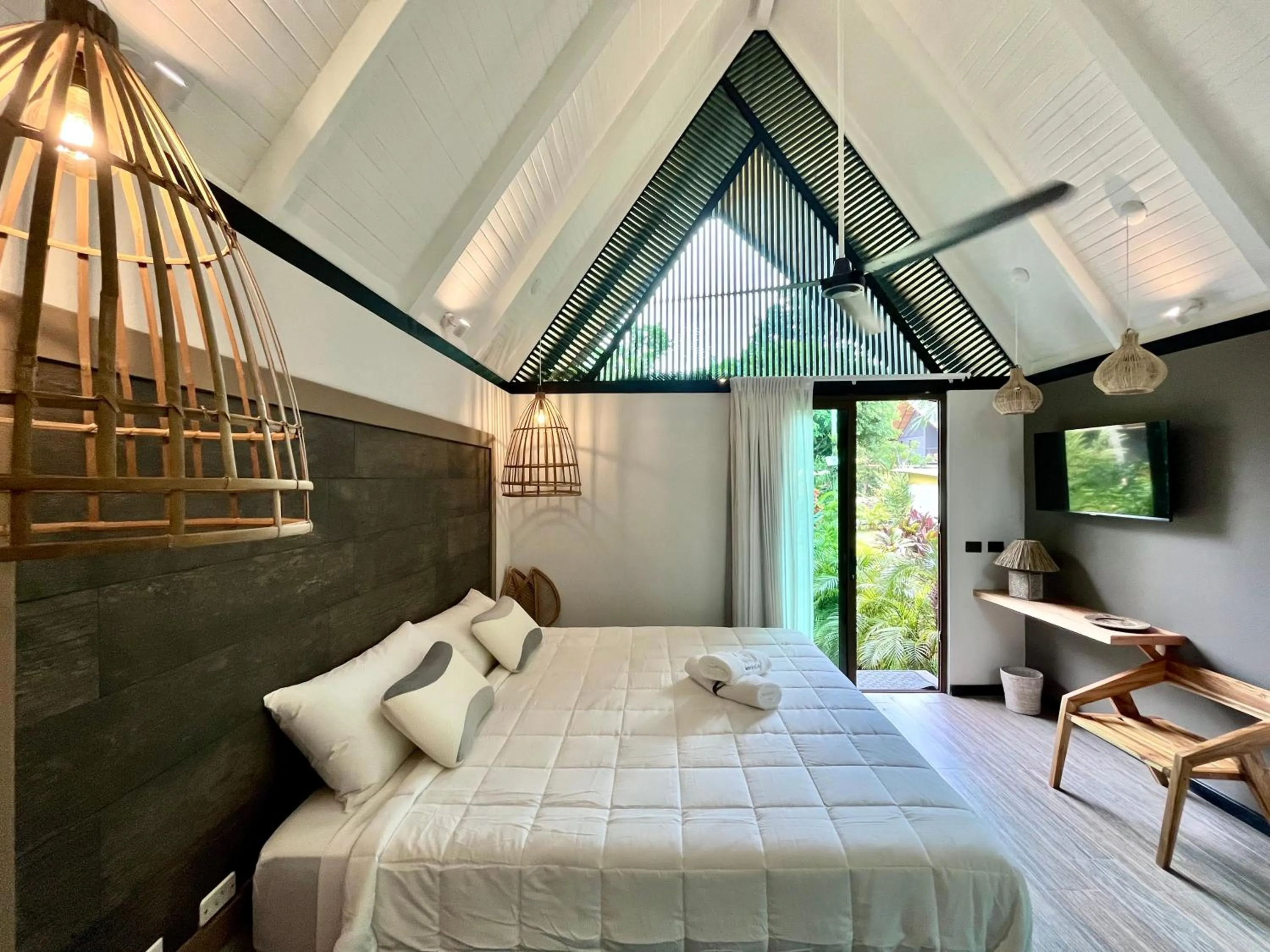 Photo of the whole room, Bed in Namu Garden Hotel & Spa - Adults Only