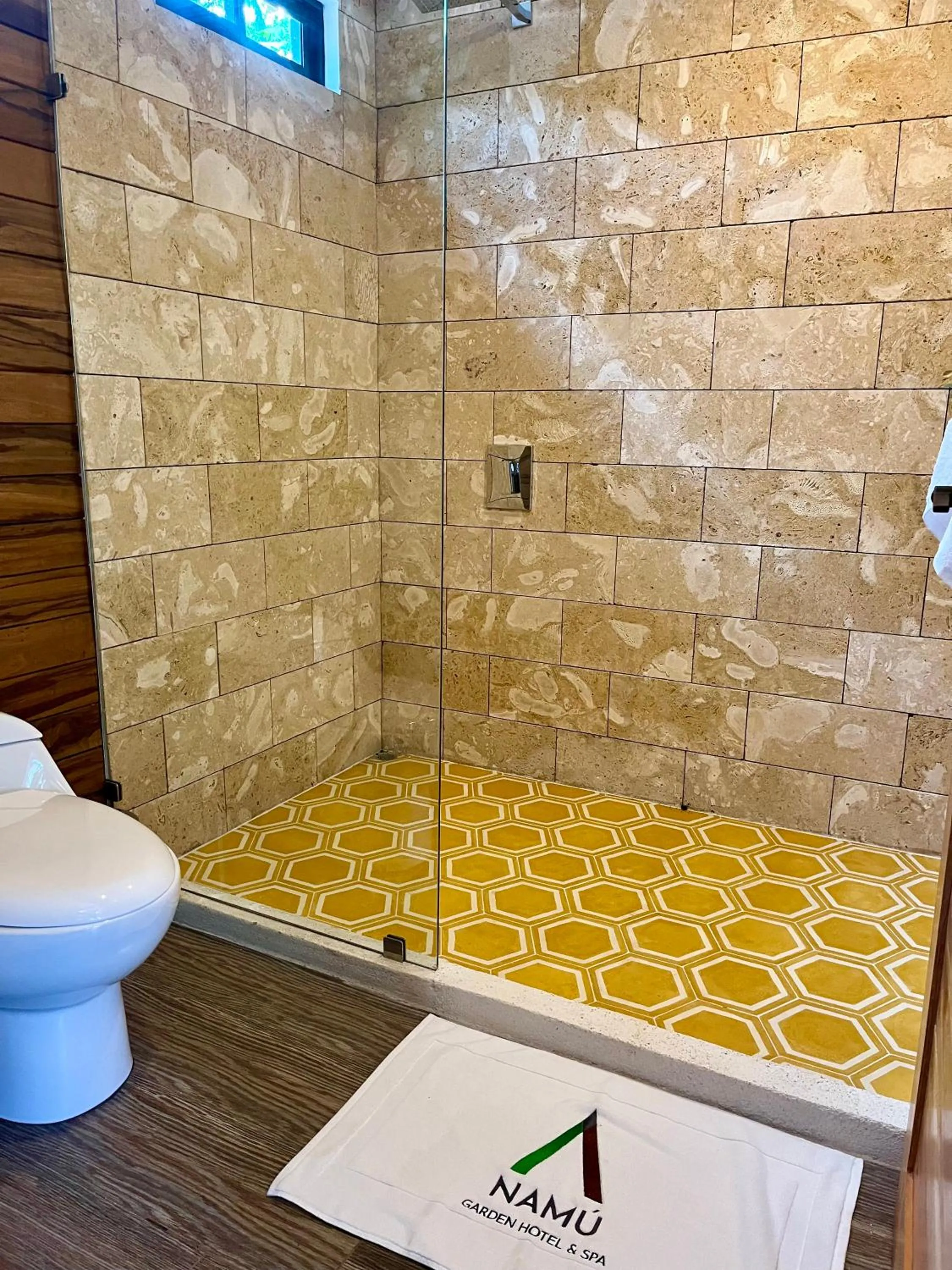 Shower in Namu Garden Hotel & Spa - Adults Only