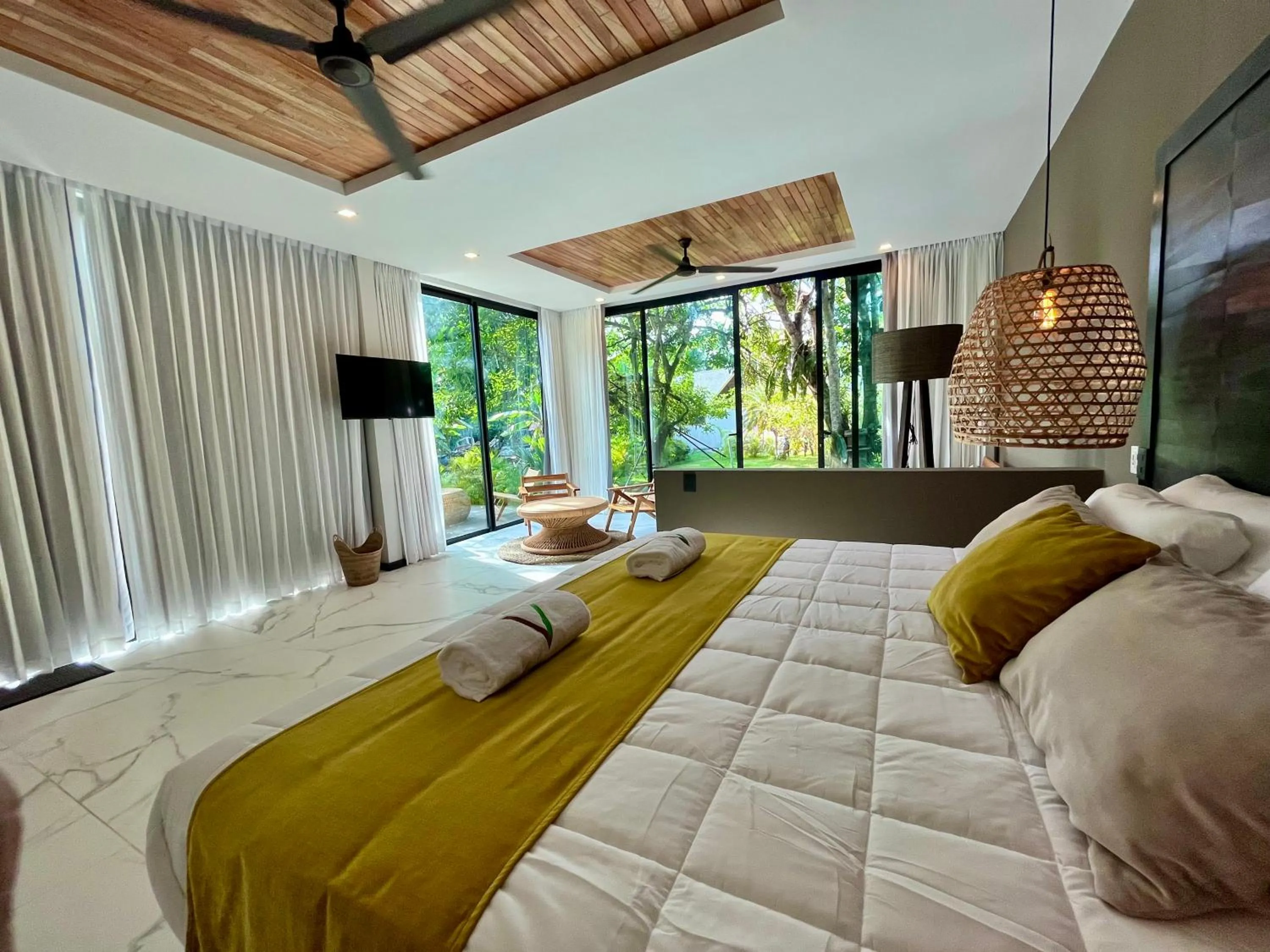 Photo of the whole room, Bed in Namu Garden Hotel & Spa - Adults Only