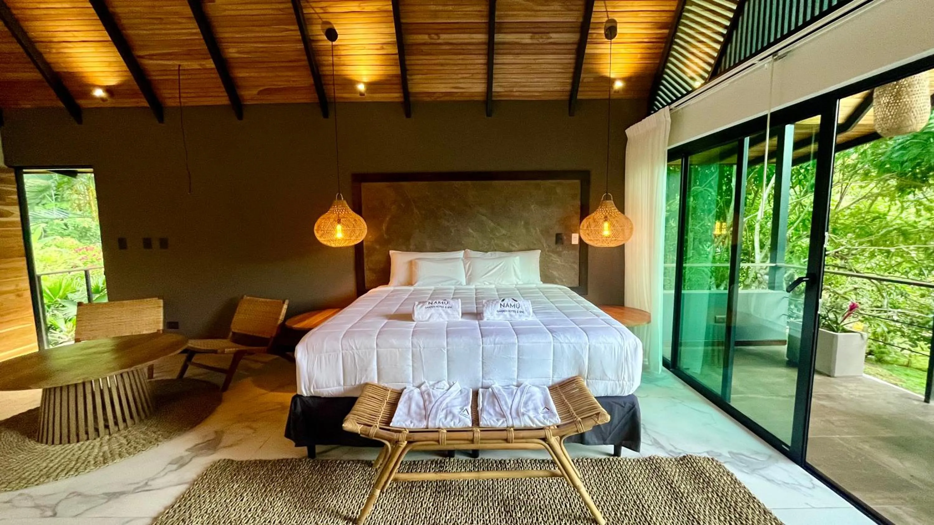 Bed in Namu Garden Hotel & Spa - Adults Only