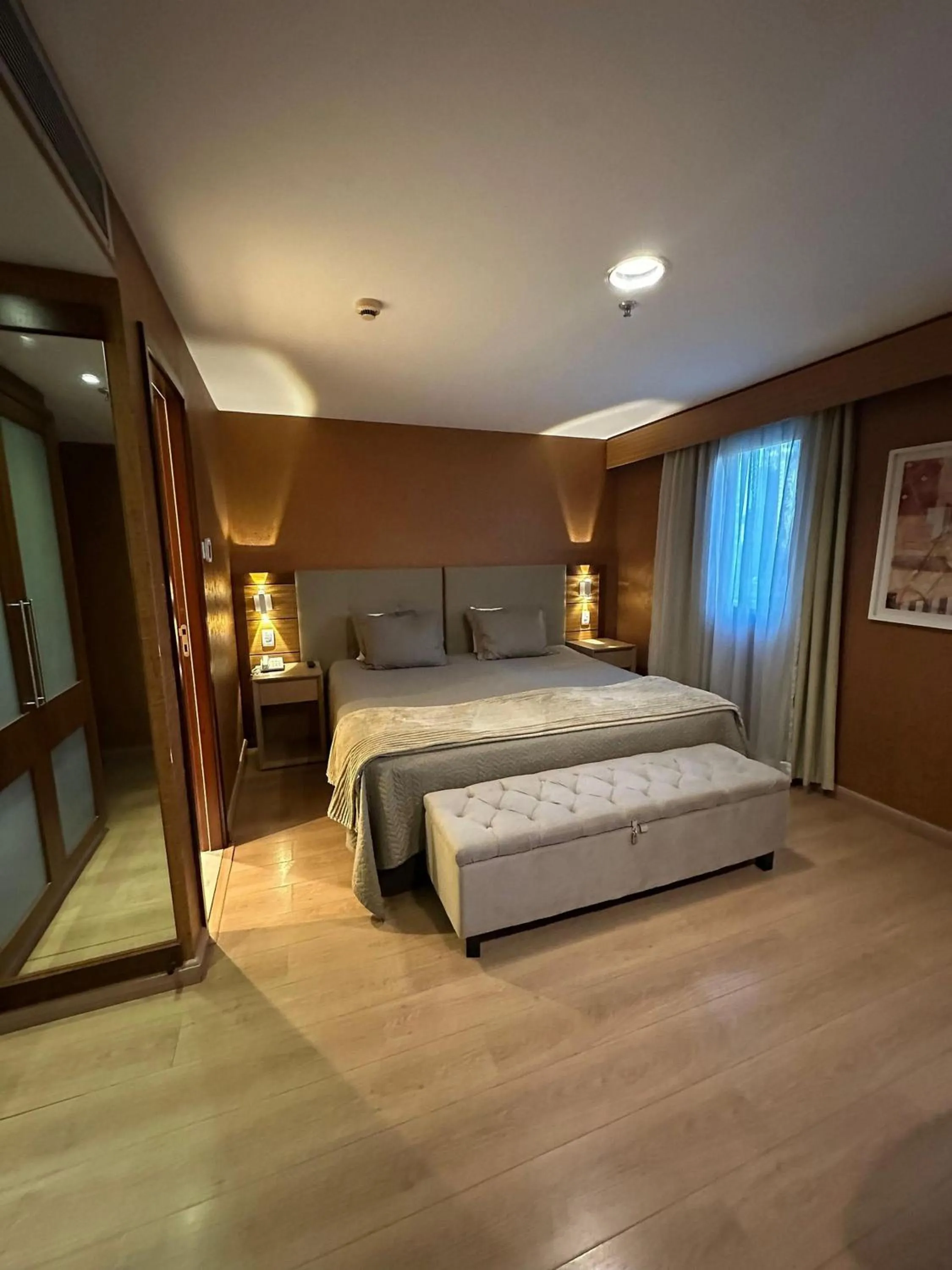 Bedroom, Bed in Flat 246 - Avenida Ibirapuera, Moema/SP