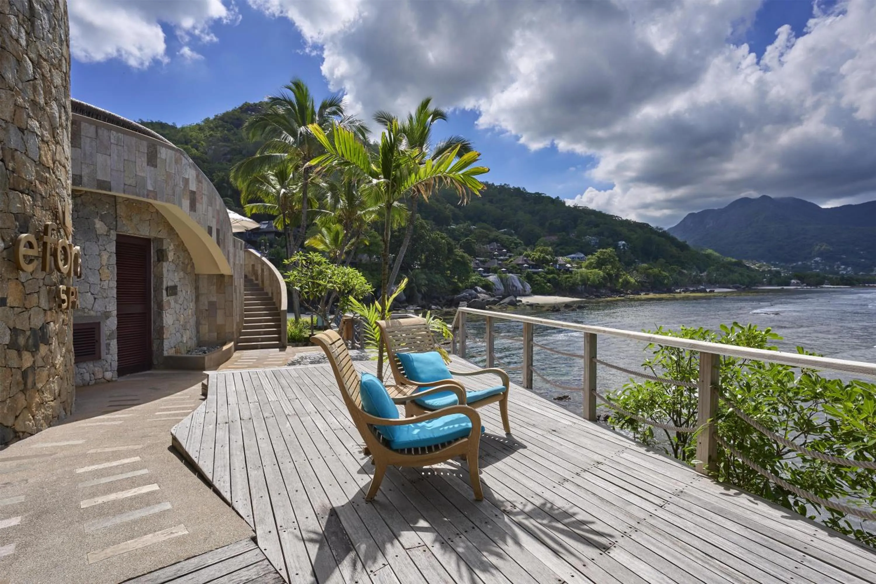 Patio in Hilton Seychelles Northolme Resort & Spa