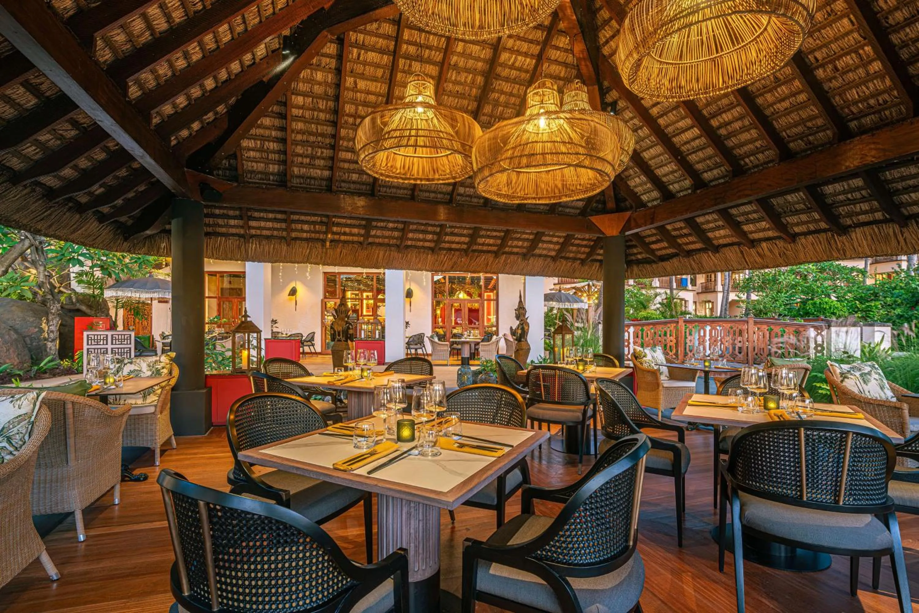 Restaurant/places to eat in Hilton Mauritius Resort & Spa