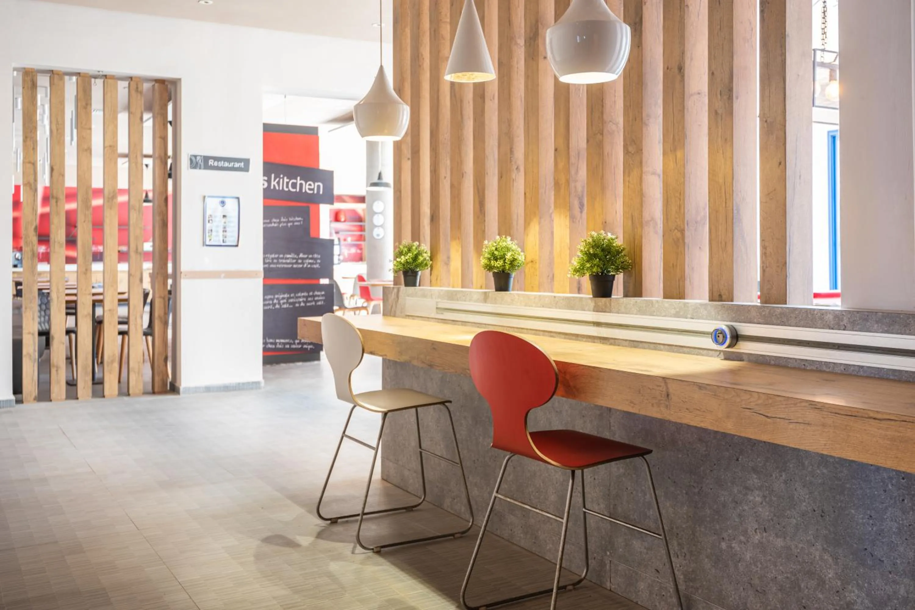 Business facilities in Ibis El Jadida