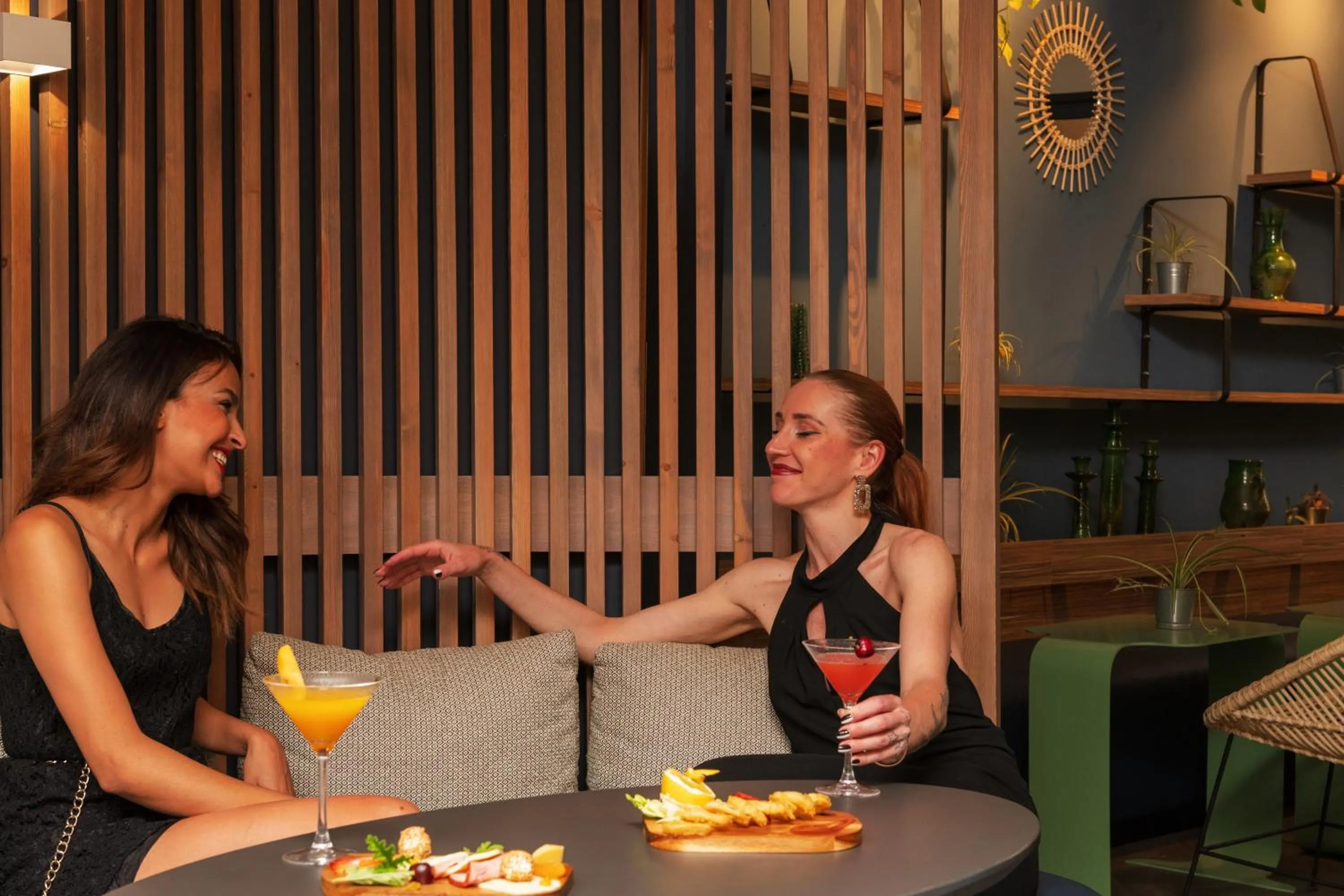 Lounge or bar in Ibis Marrakech Centre Gare