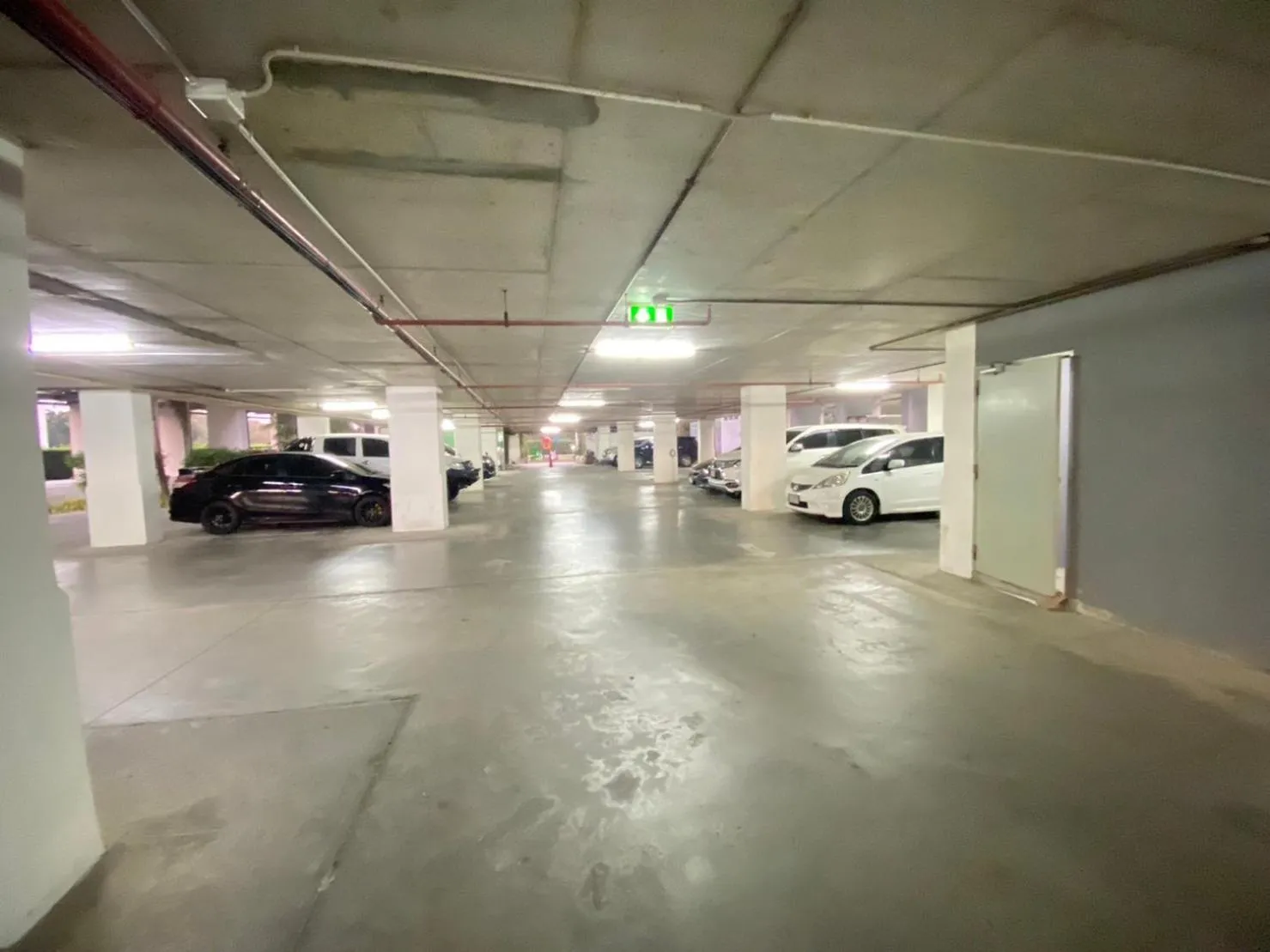 Parking in SEA Ville Grand Pattaya