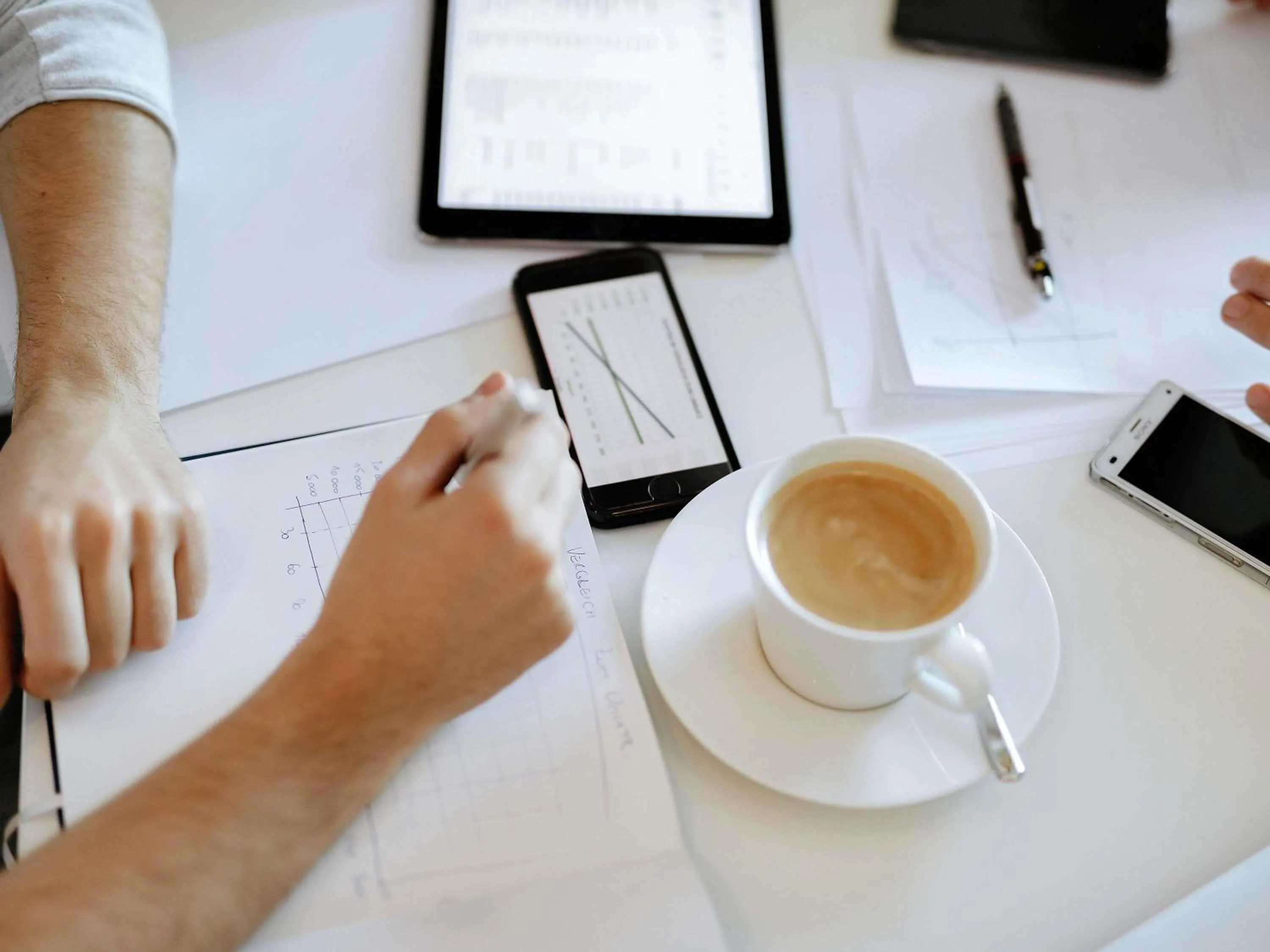 Lounge or bar in Ibis Oujda