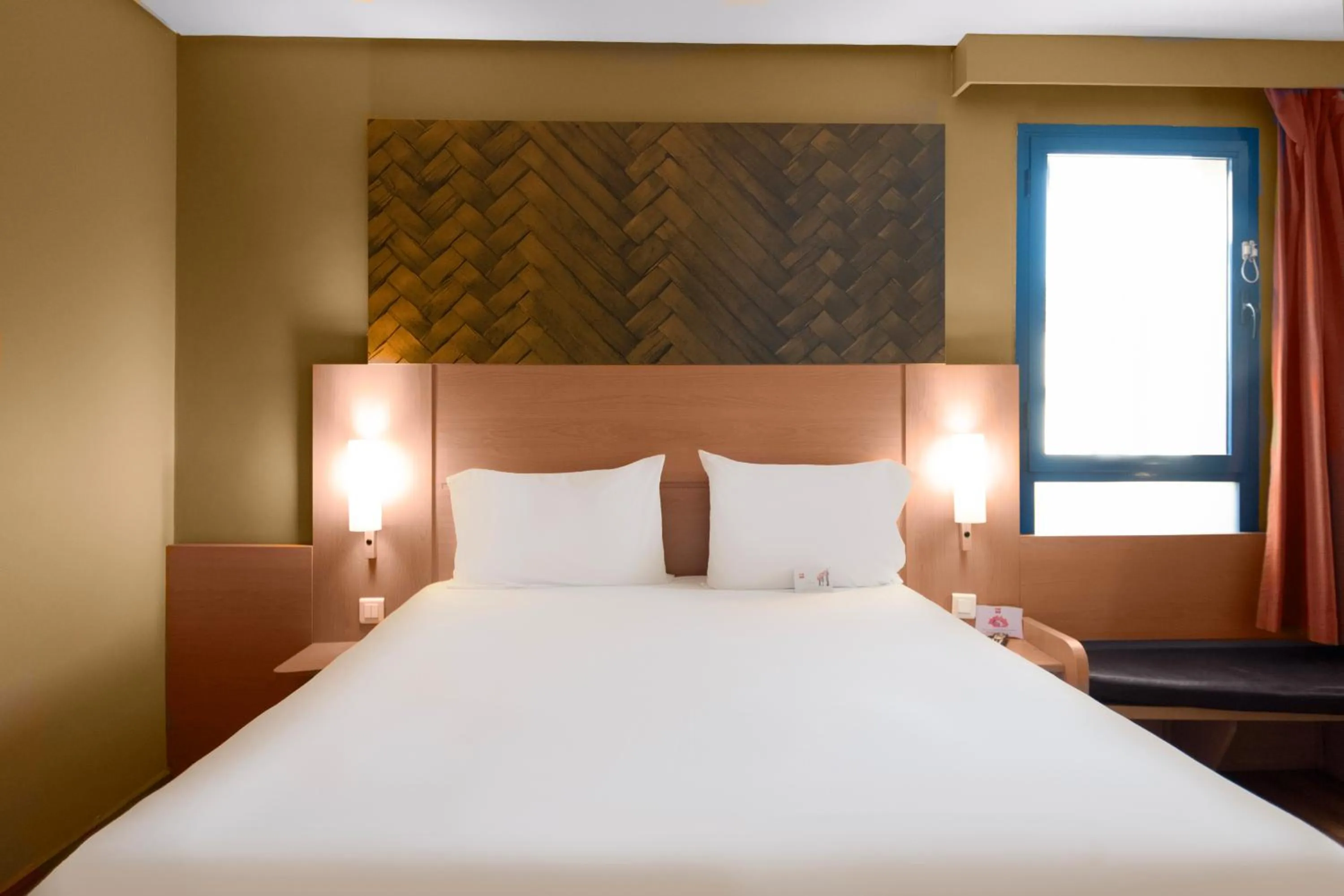 Bedroom, Bed in Ibis Oujda