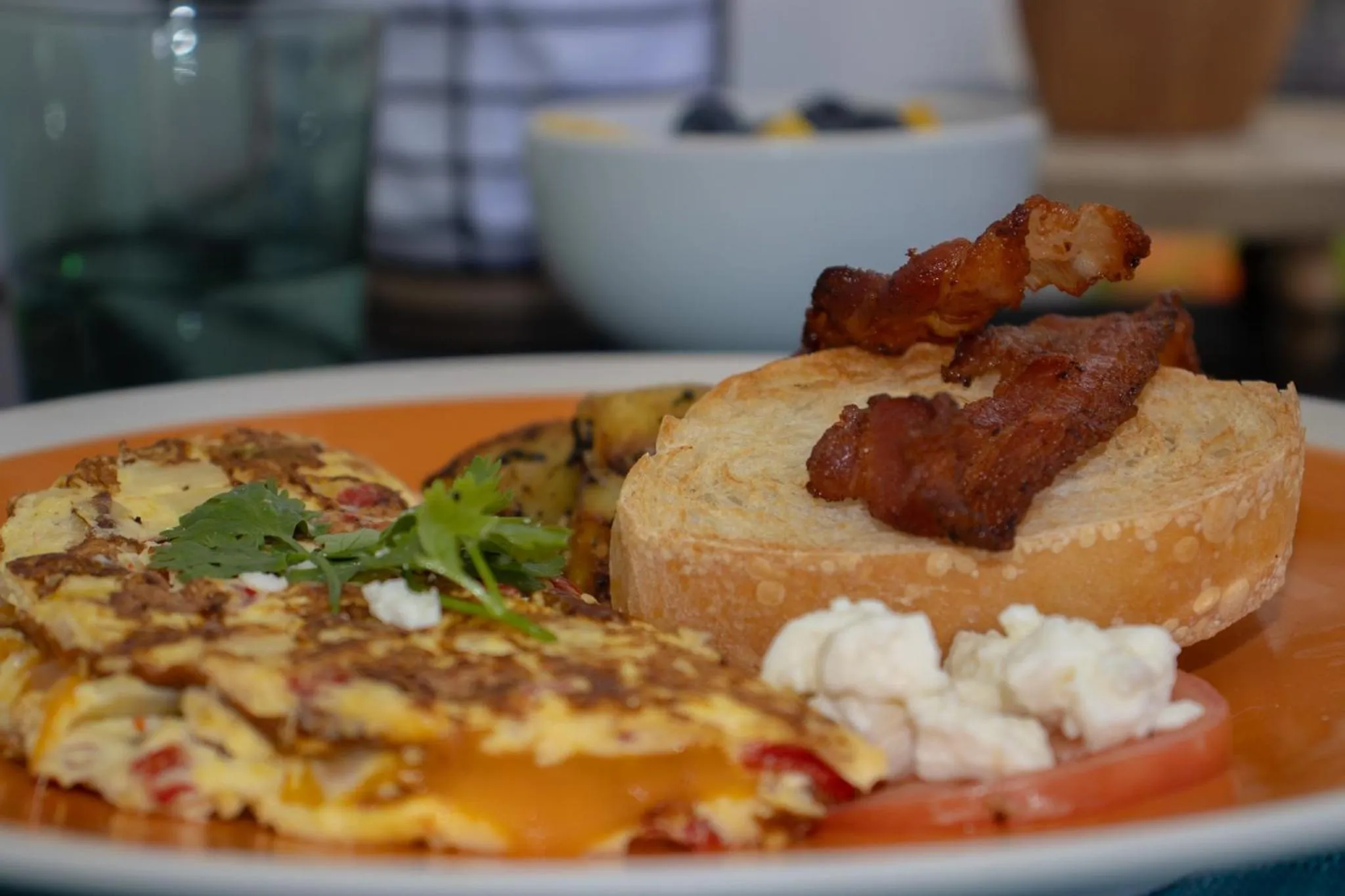 Breakfast in The Serene House Bed & Breakfast