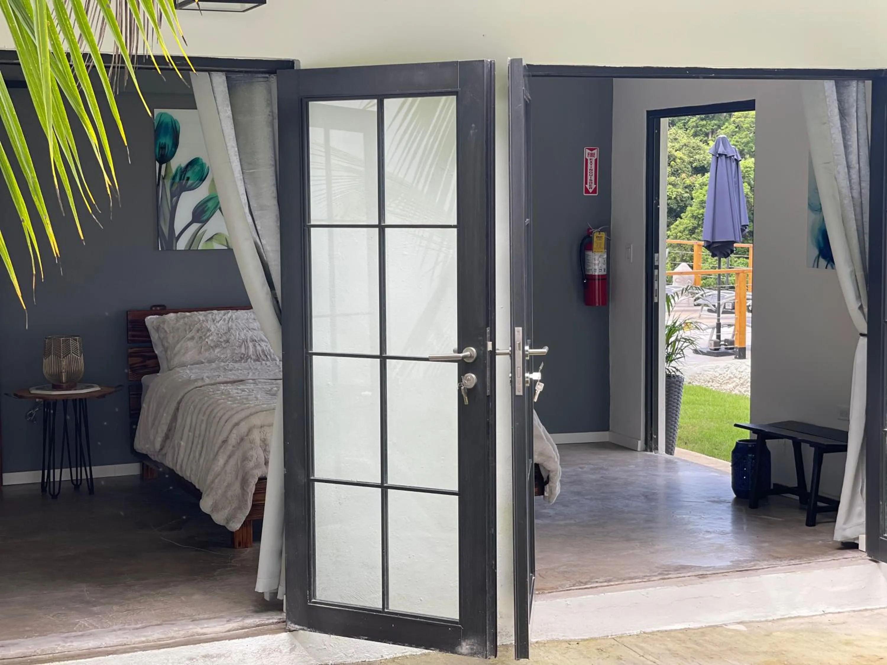 Bed in The Serene House Bed & Breakfast