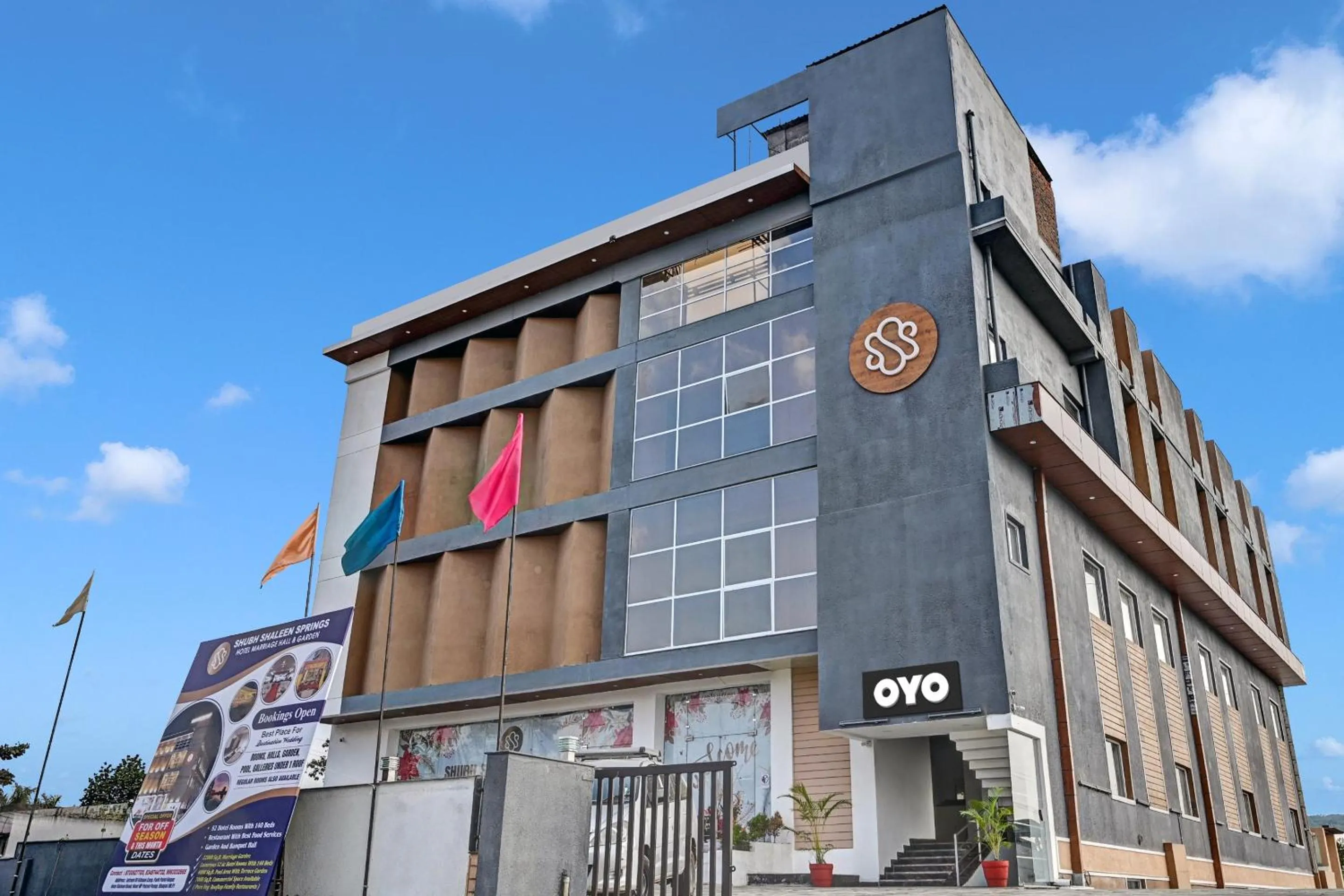 Facade/entrance in Palette - Hotel Saket Greens