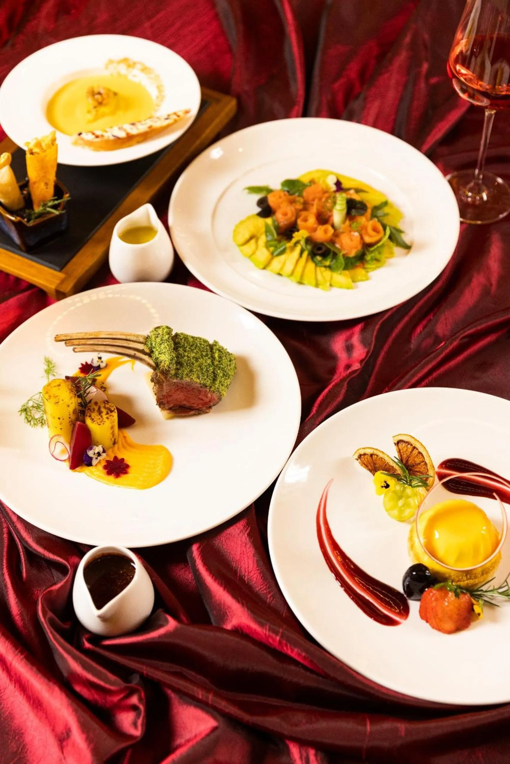 Meals in Sea Stars Hotel Ha Long