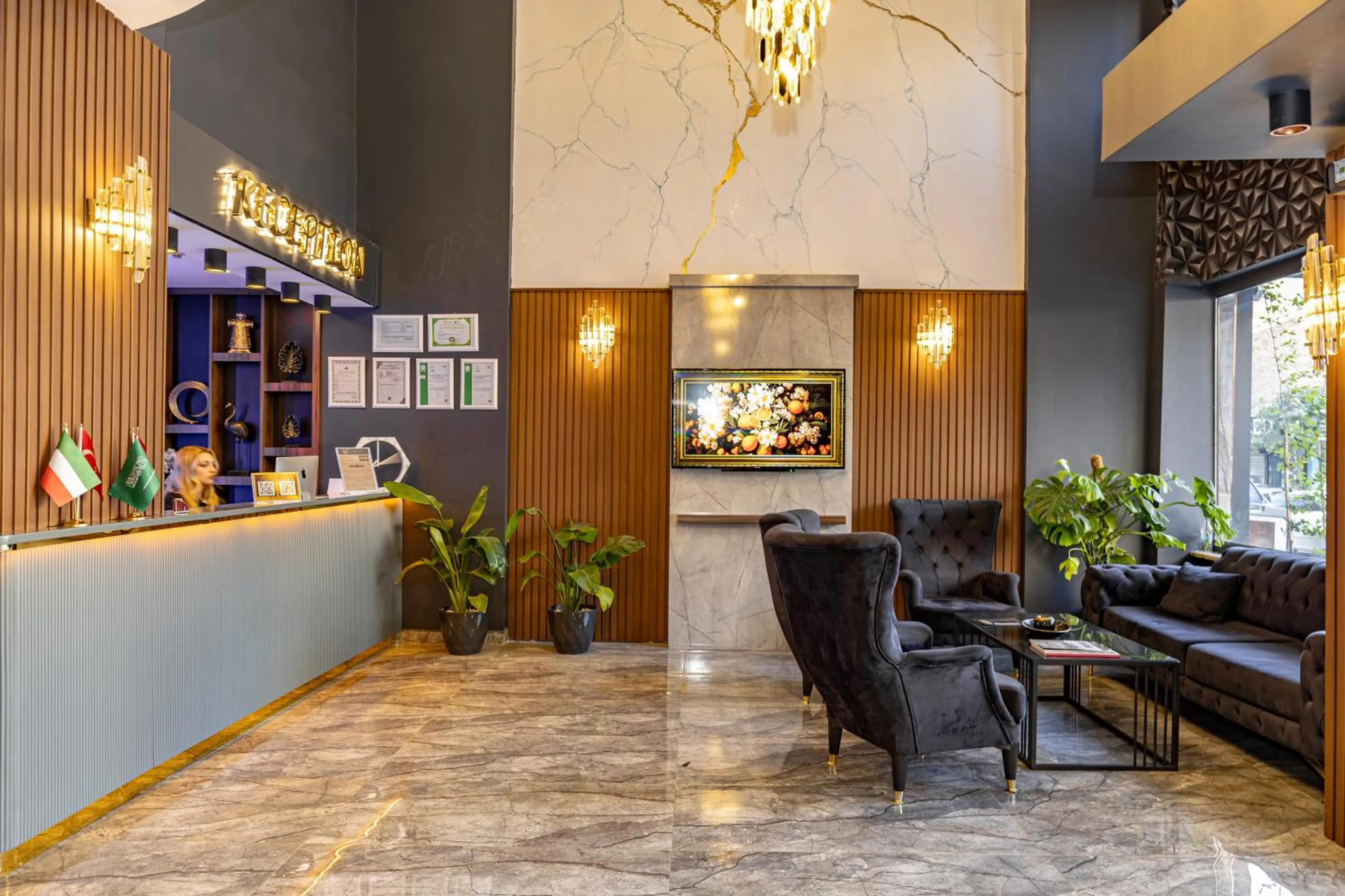 Lobby or reception in BURSA GRAND LOYAL CiTY HOTEL
