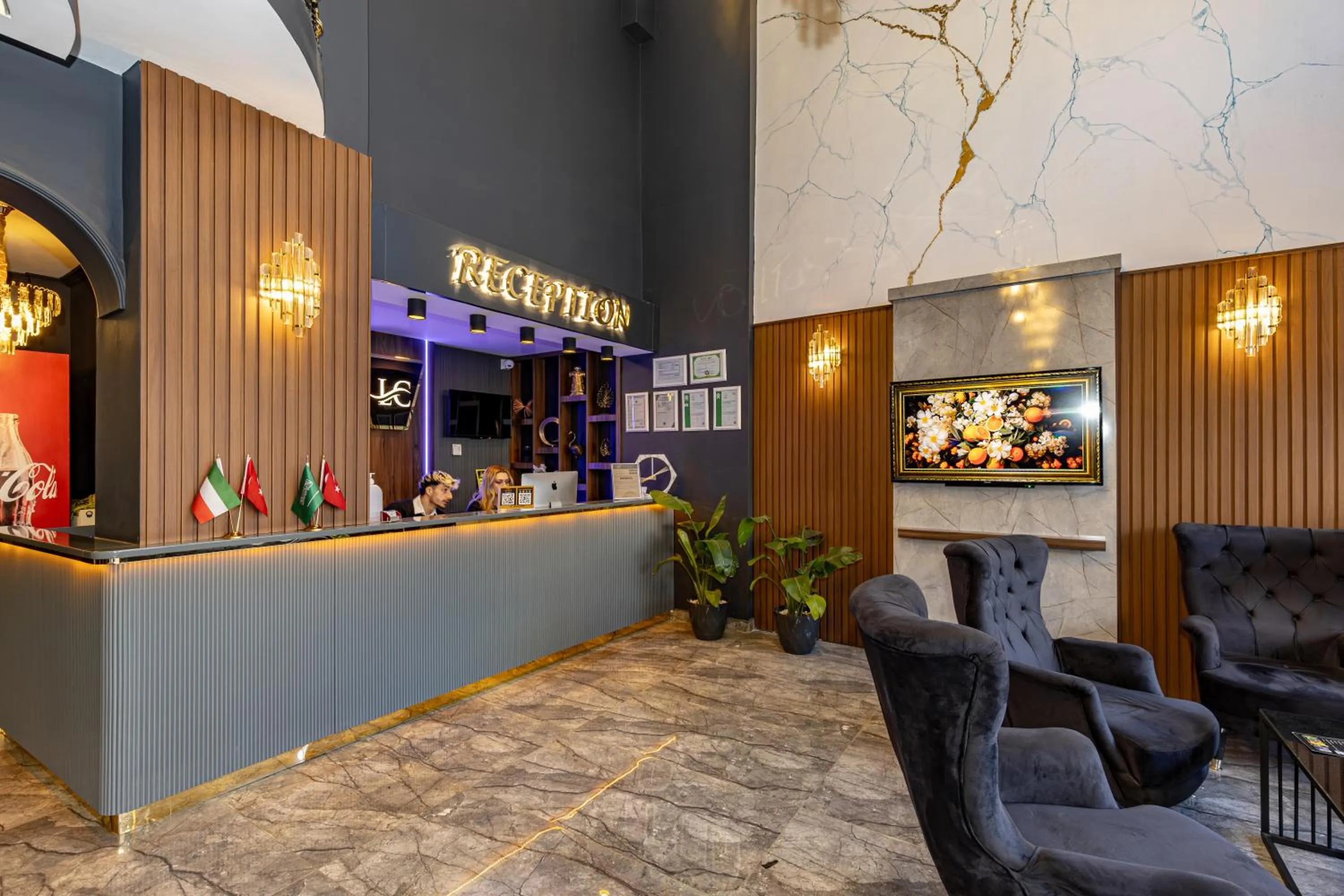 Lobby or reception in BURSA GRAND LOYAL CiTY HOTEL