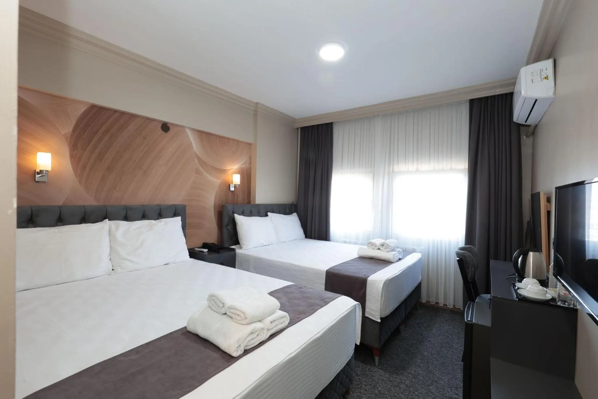 Photo of the whole room, Bed in BURSA GRAND LOYAL CiTY HOTEL