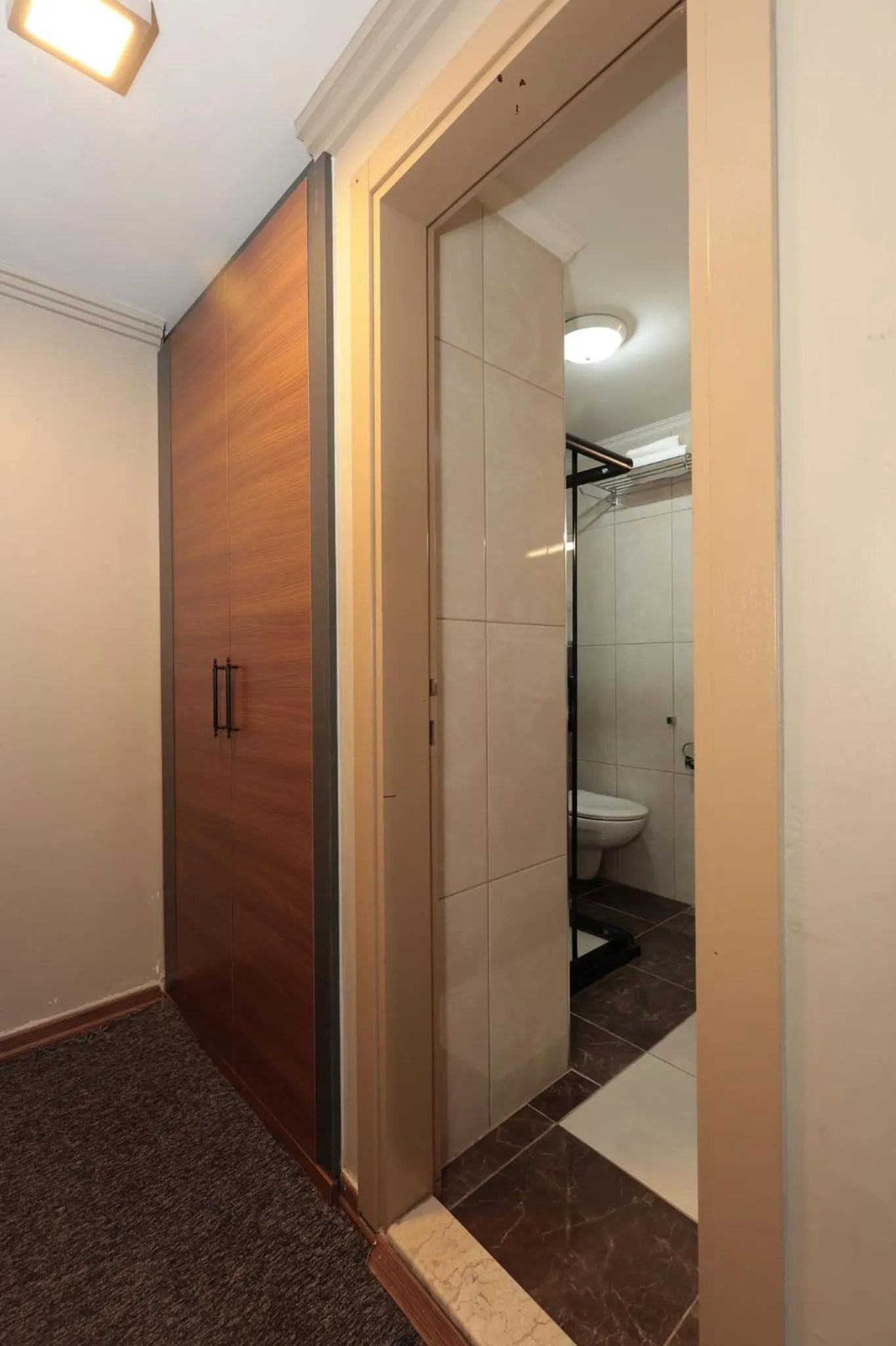 Bathroom in BURSA GRAND LOYAL CiTY HOTEL