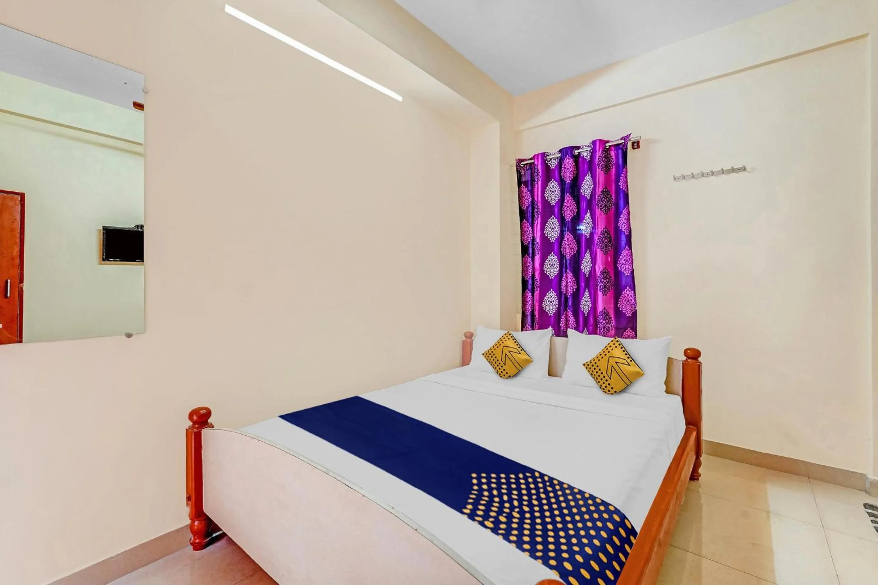 Bedroom, Bed in Hotel O Sri Thirumala Lodge