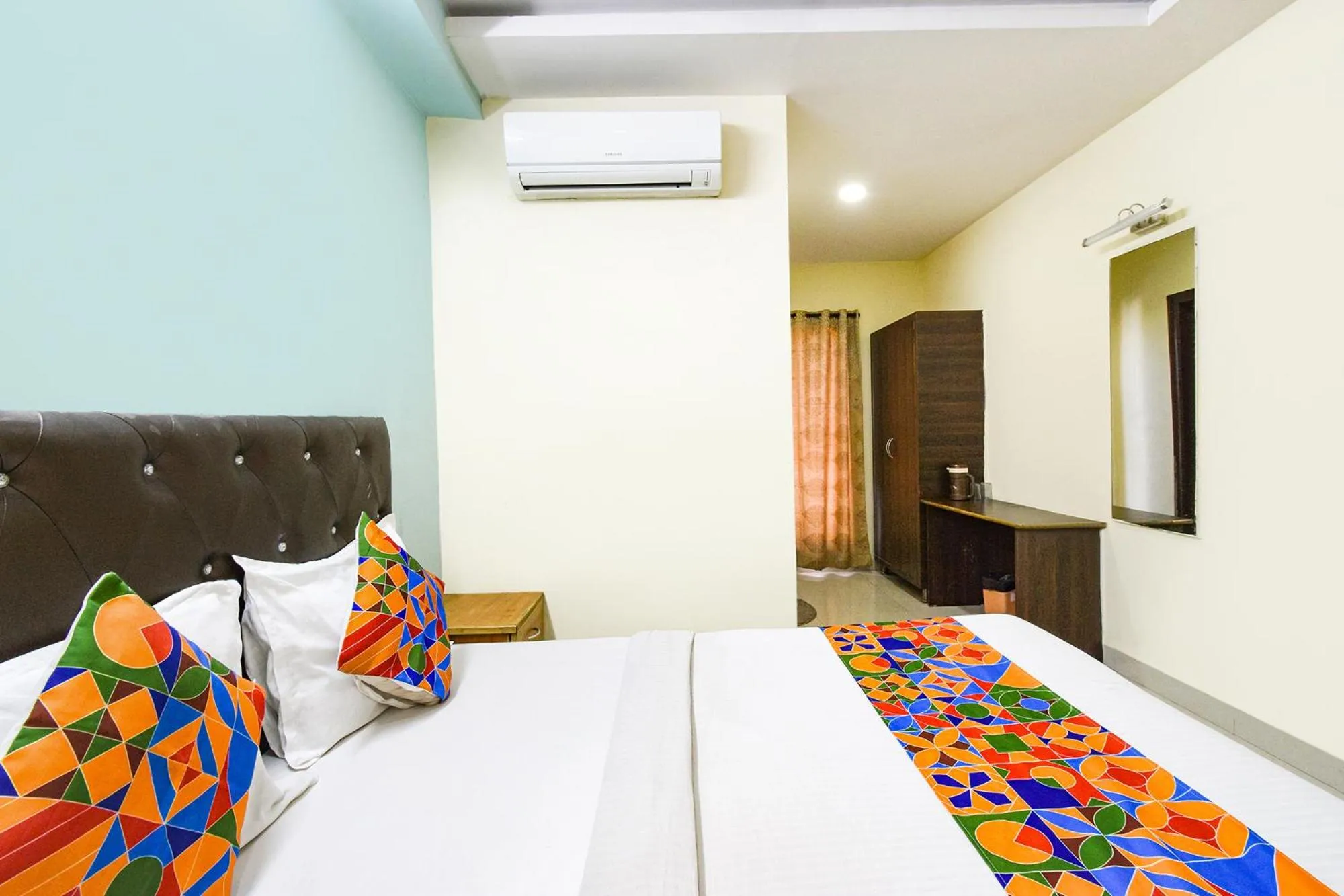 Bed in Hotel L Grand - Nr Secunderabad Railway Station