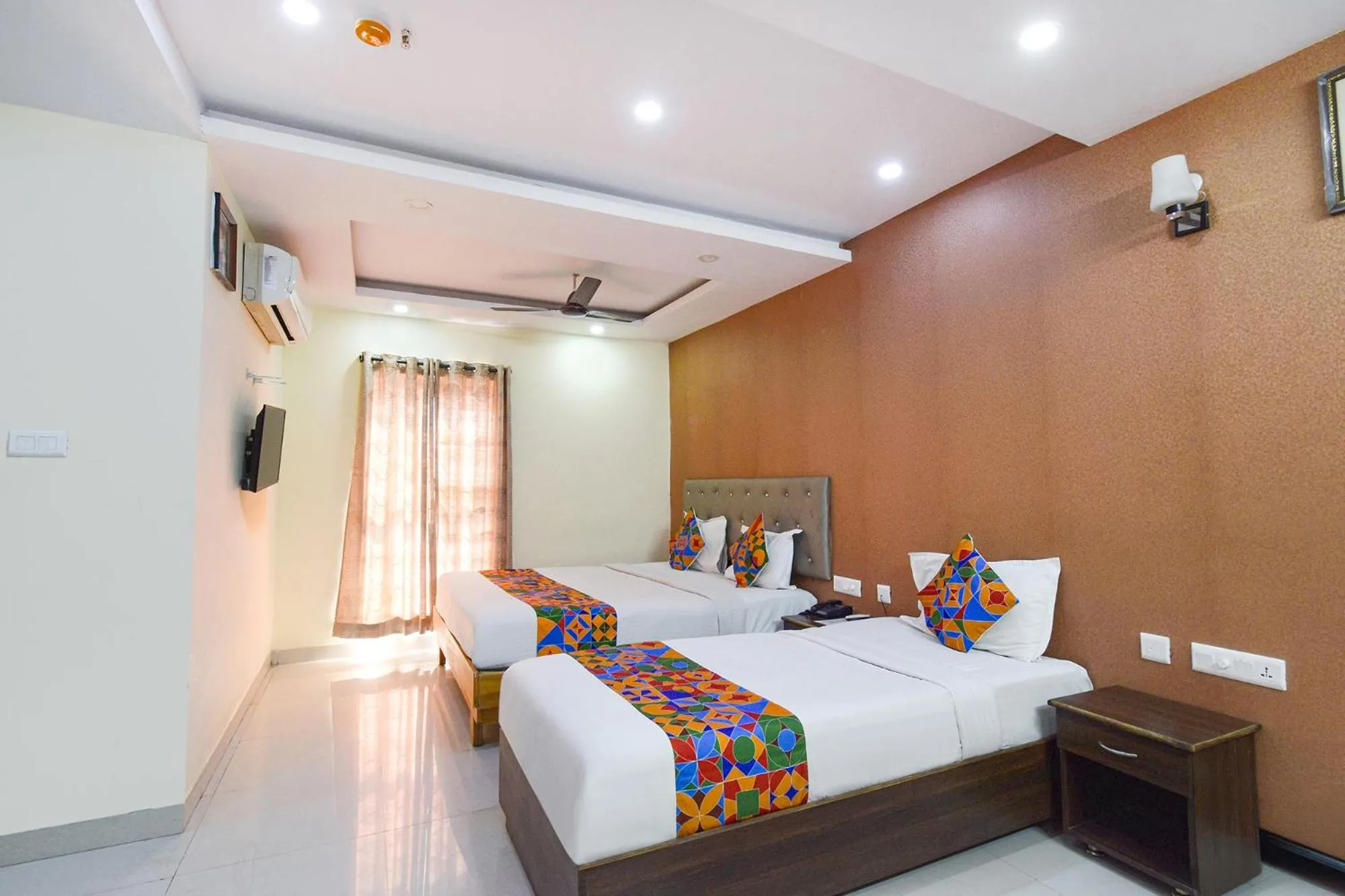 Bed in Hotel L Grand - Nr Secunderabad Railway Station