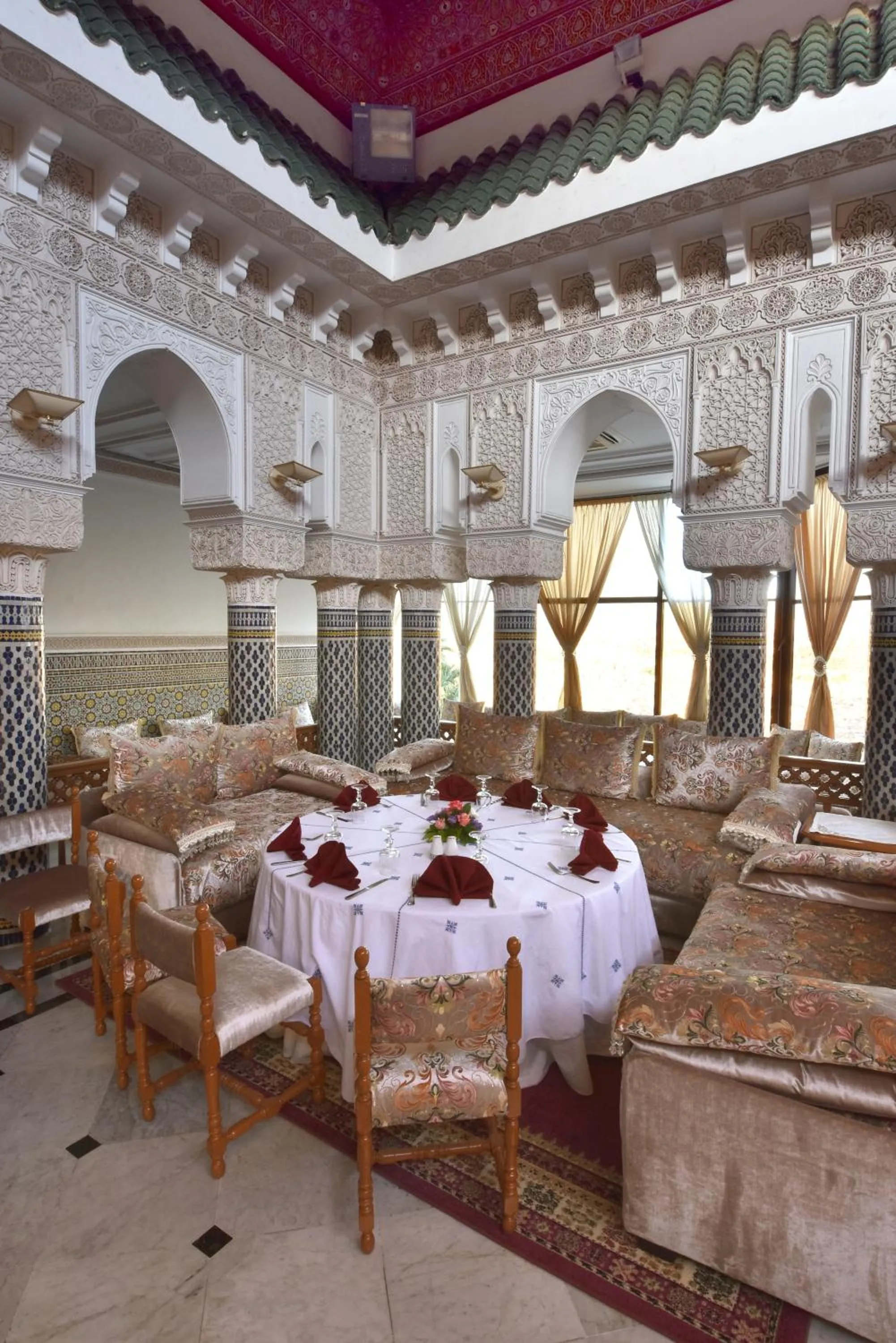 Restaurant/places to eat in Les Mérinides