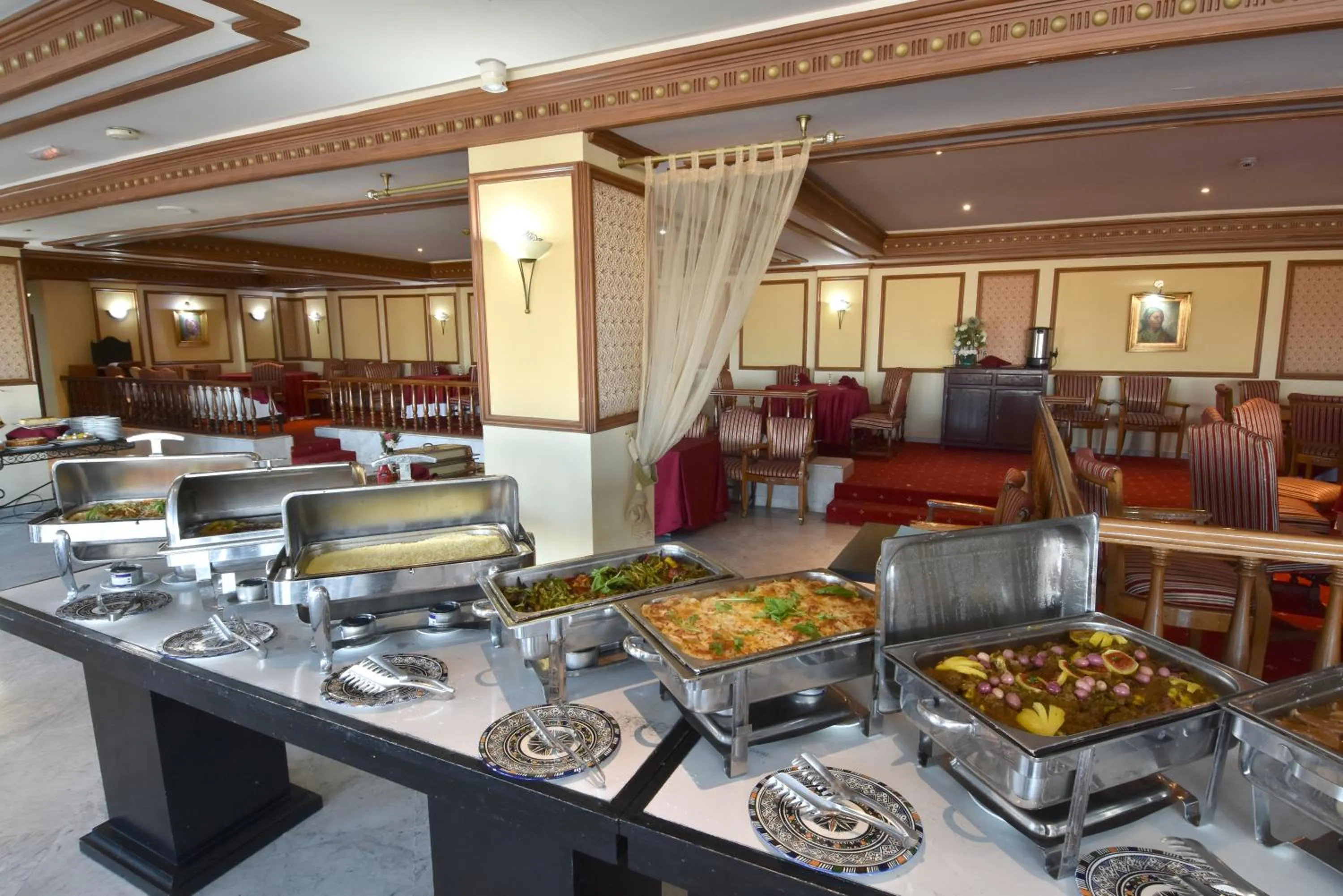 Restaurant/places to eat in Les Mérinides