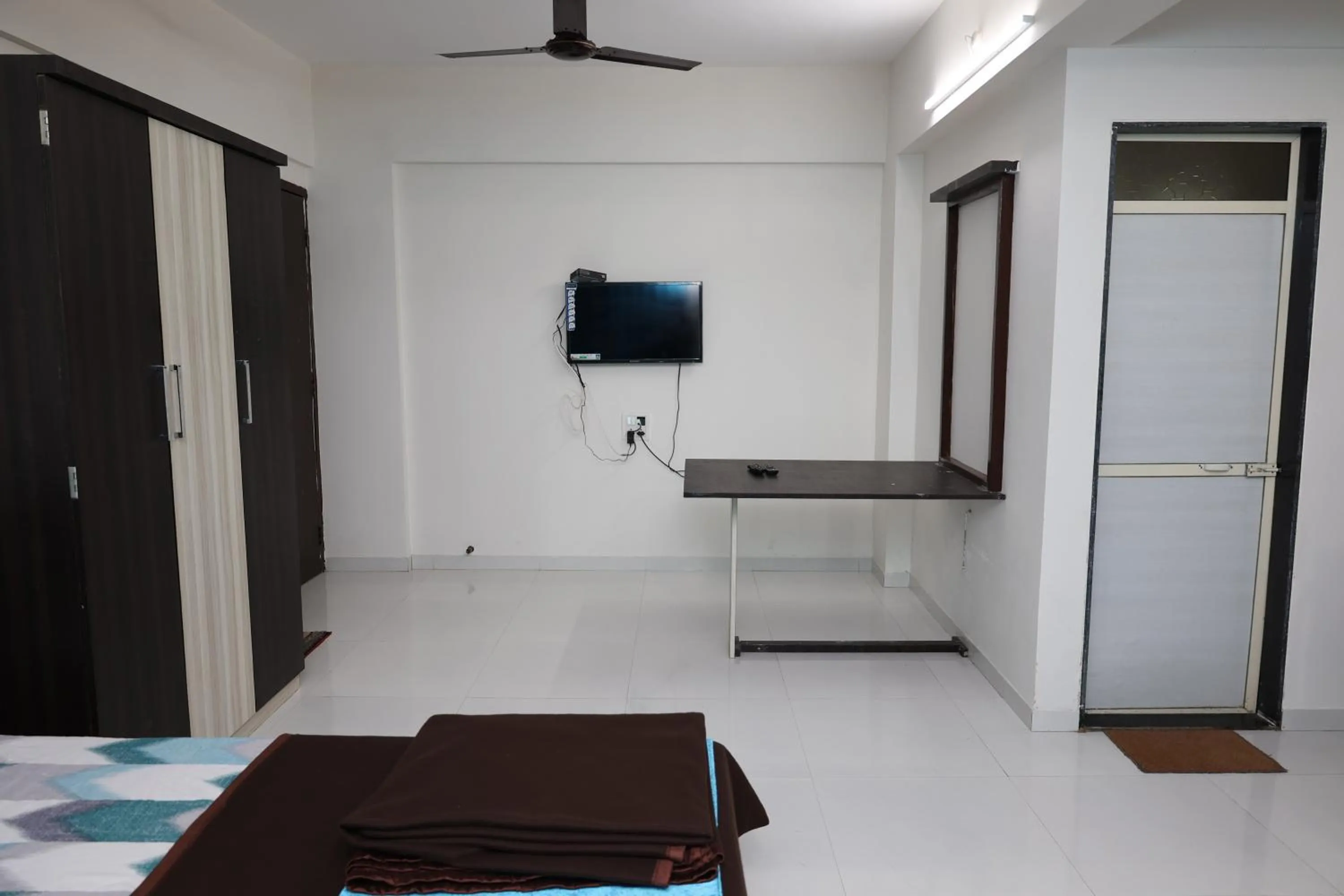 Family Room in THE BLISS PALM