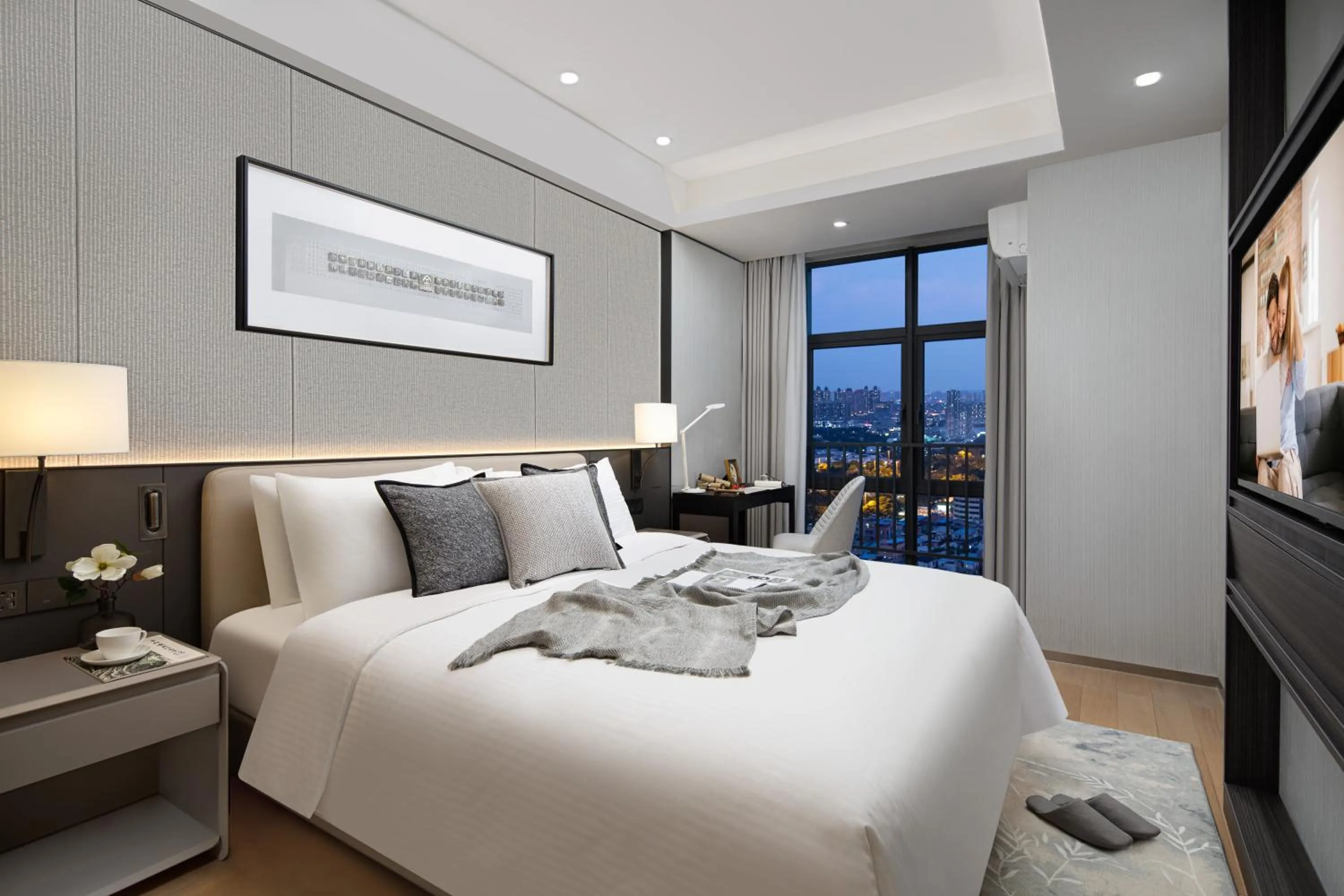 Bed in Somerset Haizhu Centre Guangzhou