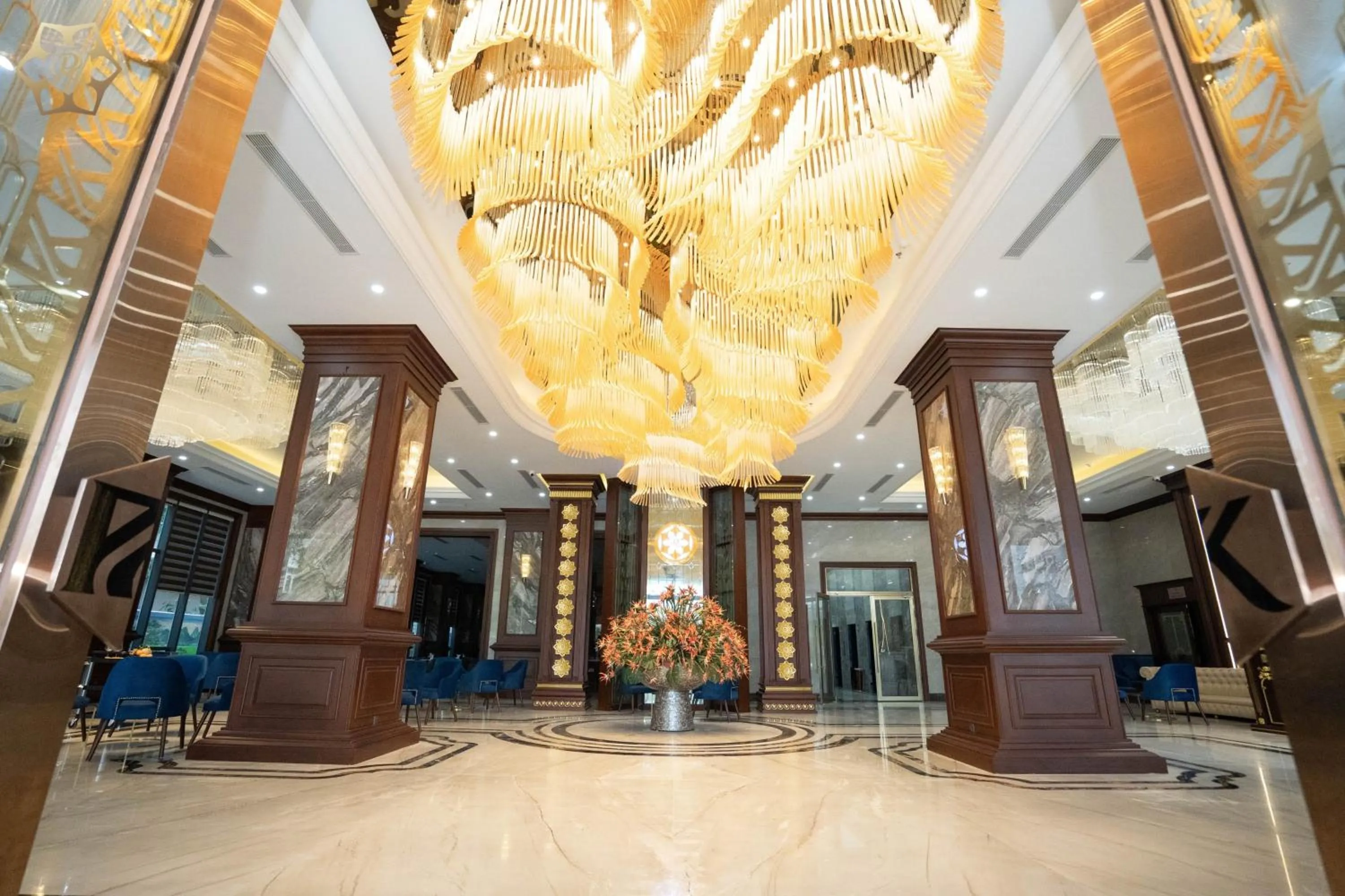 Lobby or reception in Cửa Đông Luxury Hotel