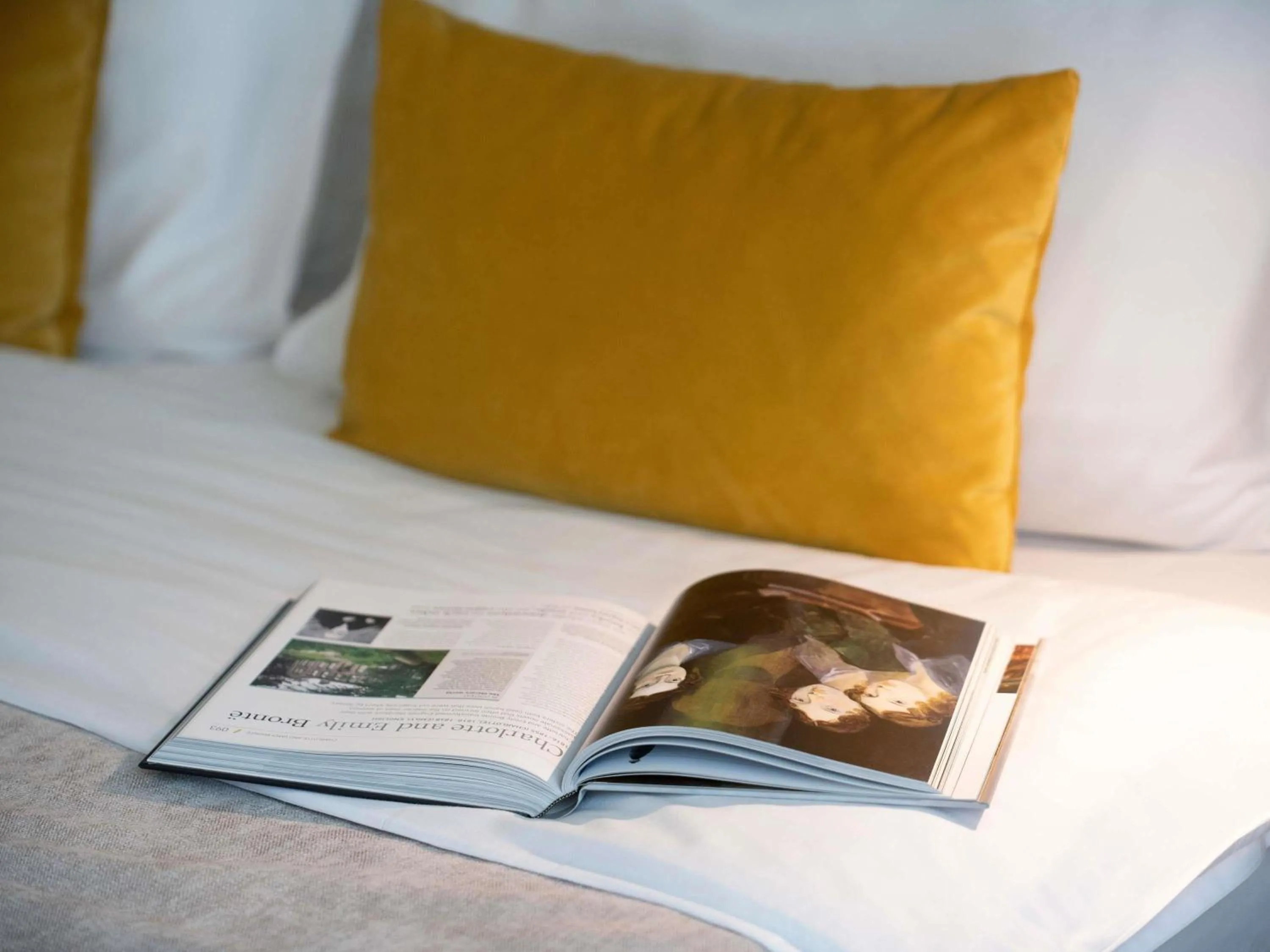 Bedroom, Bed in Mercure Belgrade Excelsior