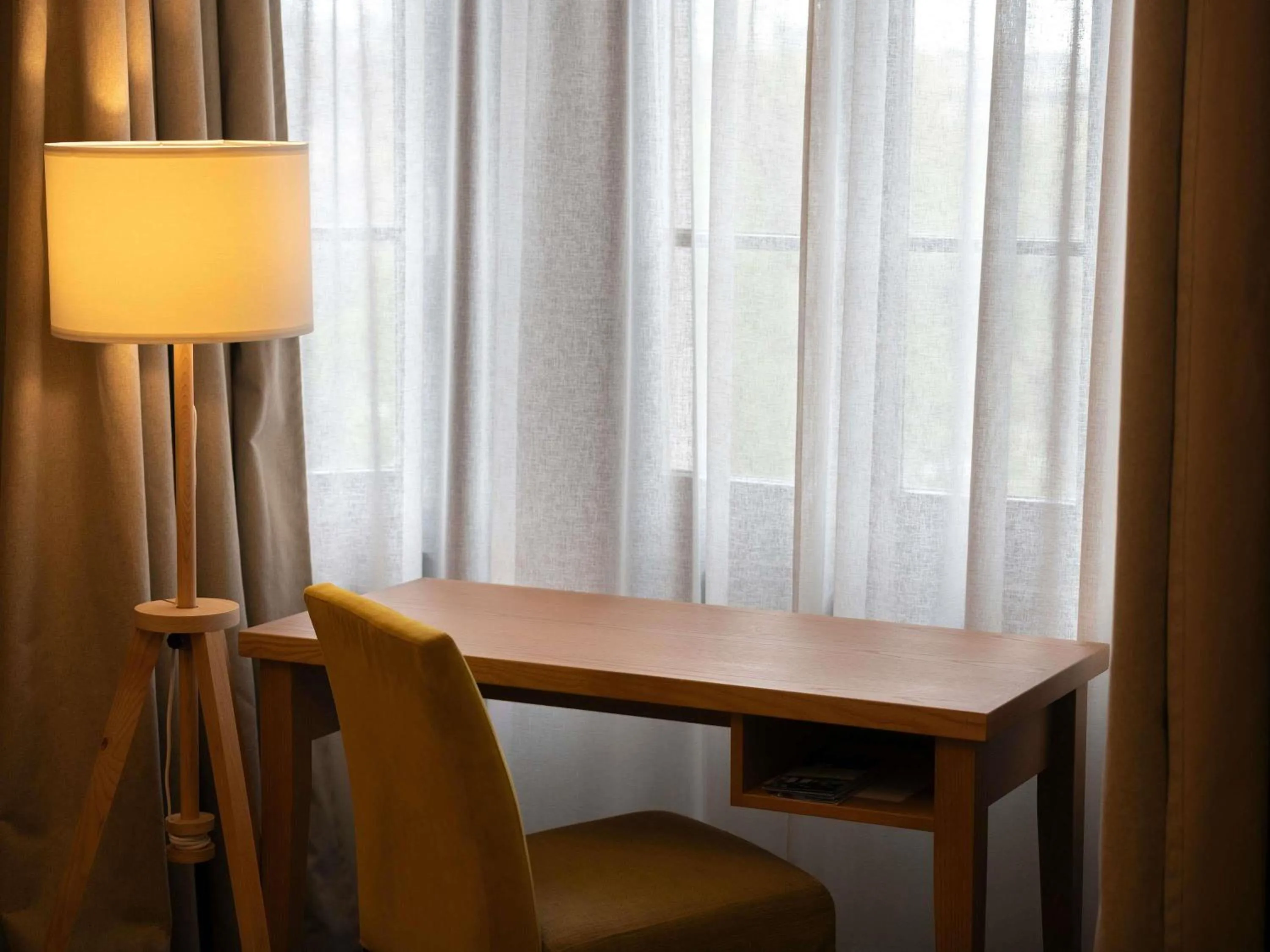 Bedroom in Mercure Belgrade Excelsior