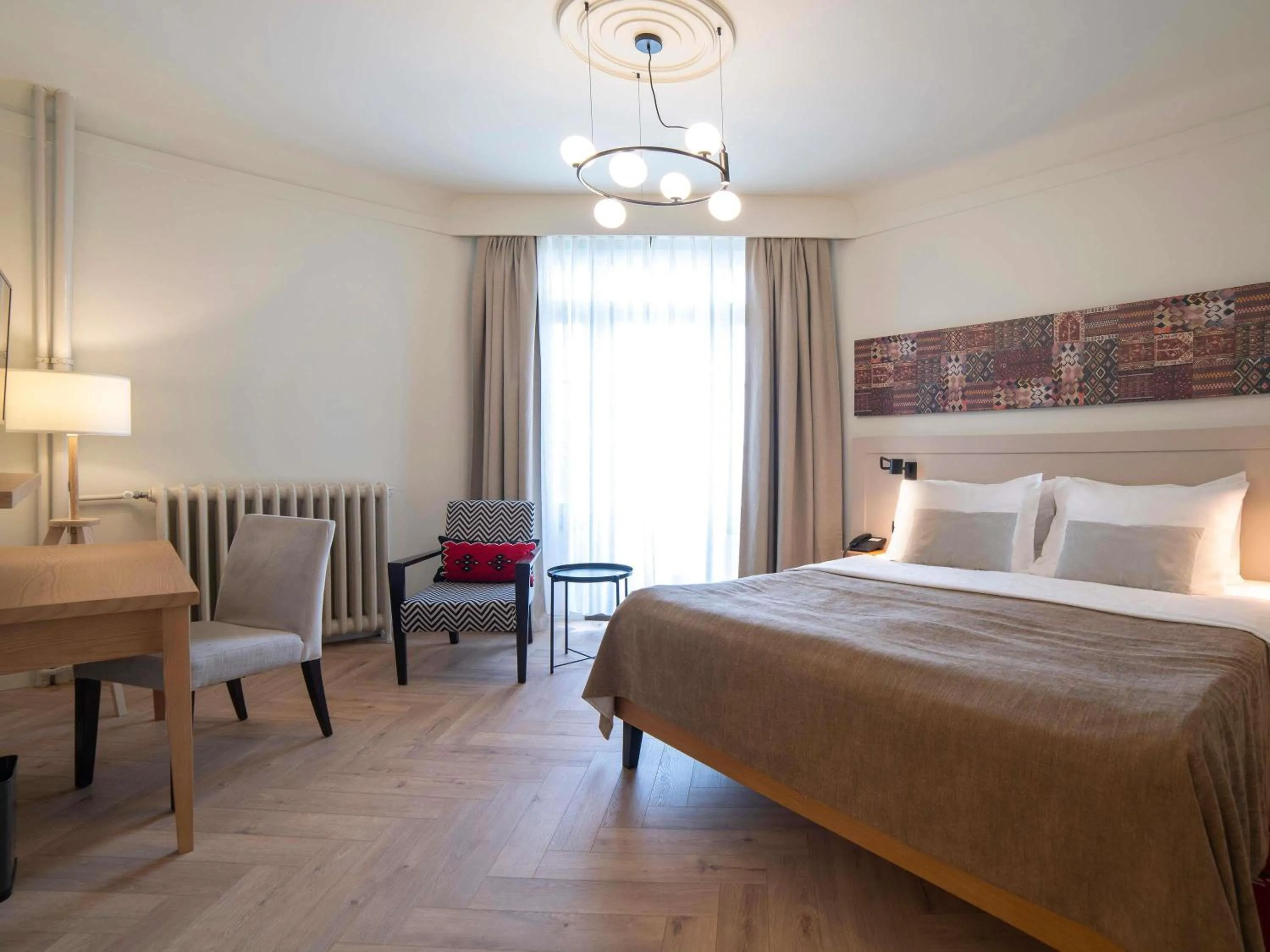 Bedroom, Bed in Mercure Belgrade Excelsior