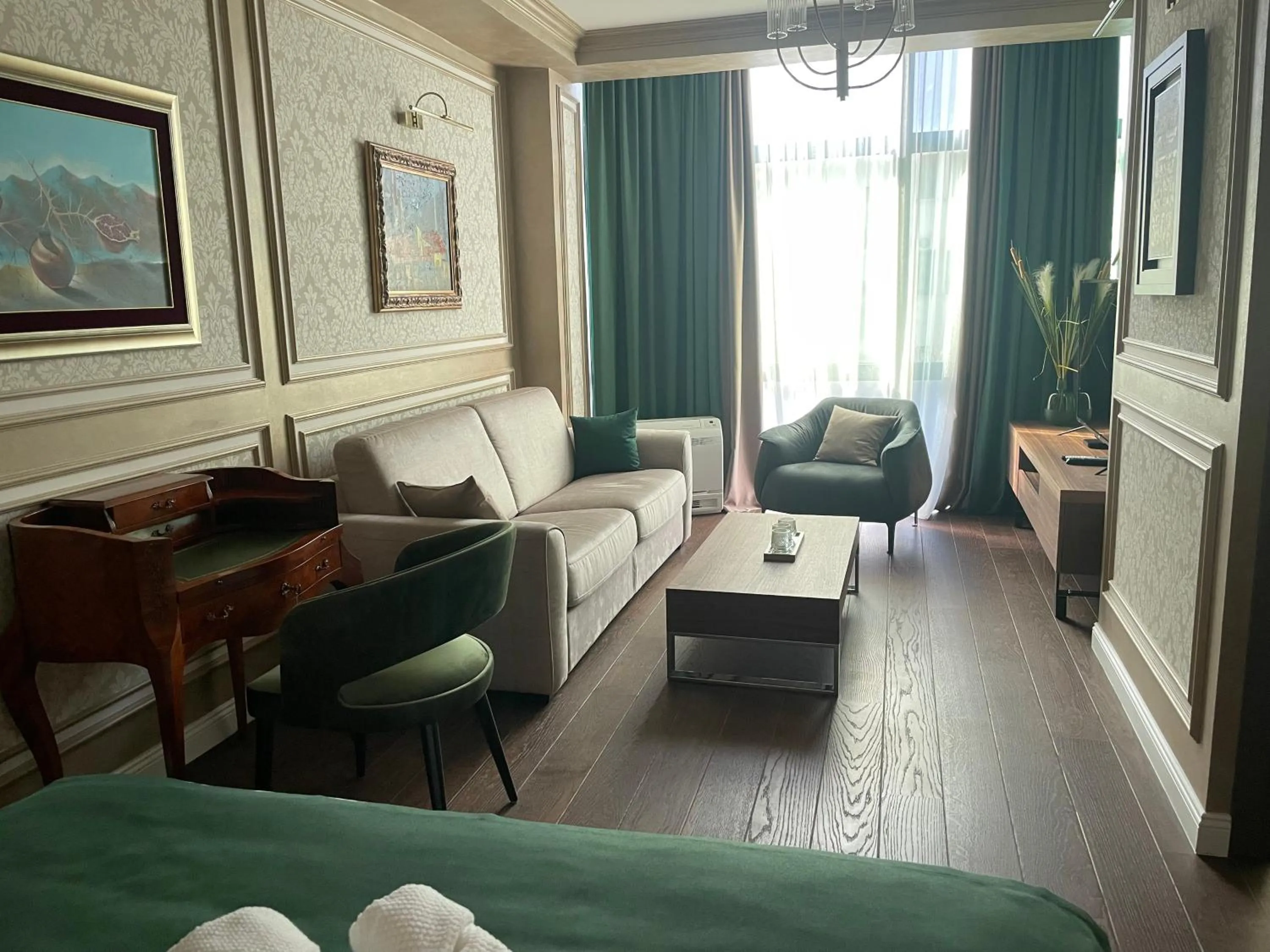 TV and multimedia, Bed in Hotel Kerber