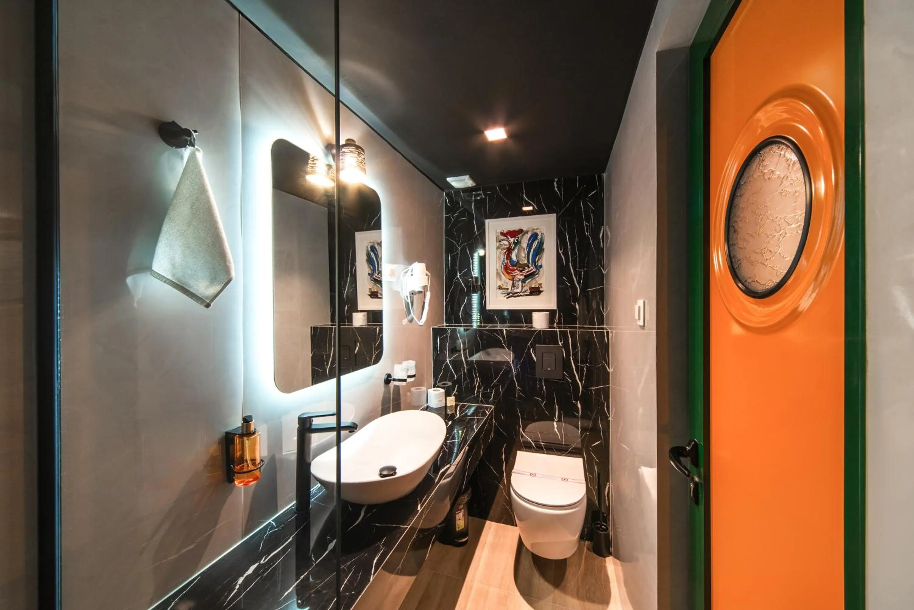 Shower in Hotel Kerber