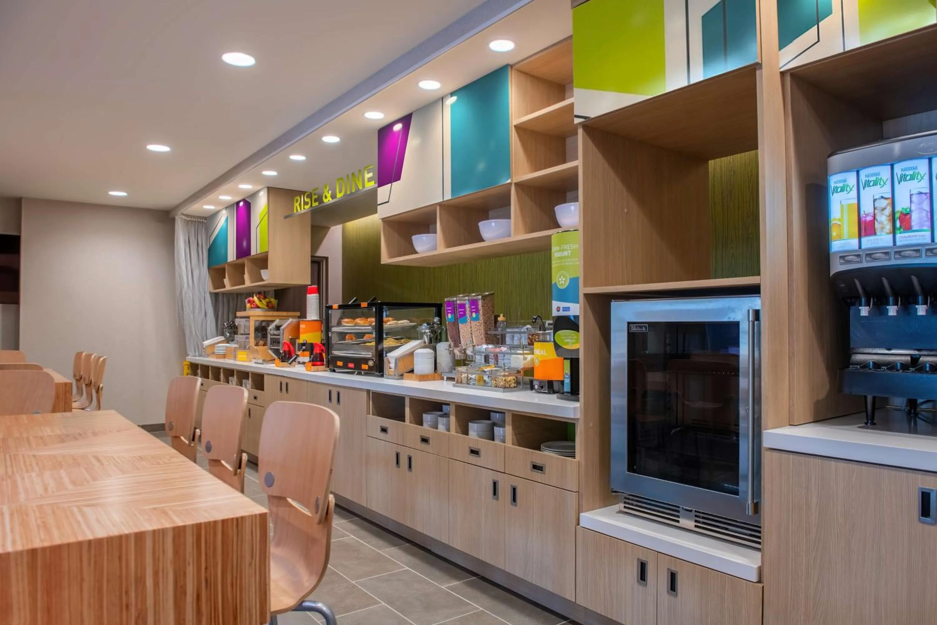 Breakfast in Home2 Suites By Hilton Kingsland